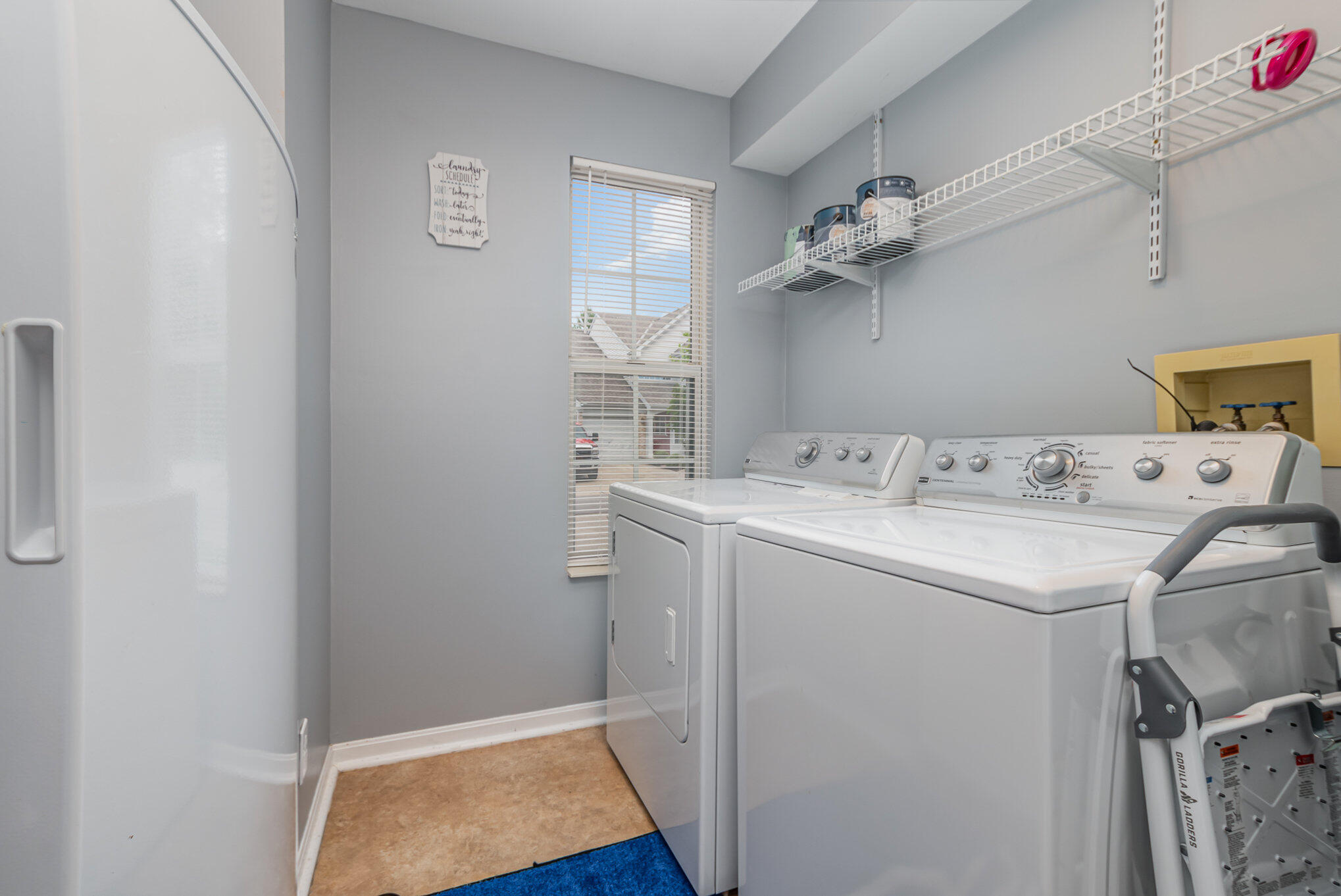 7335 Centrecrest Lane, E