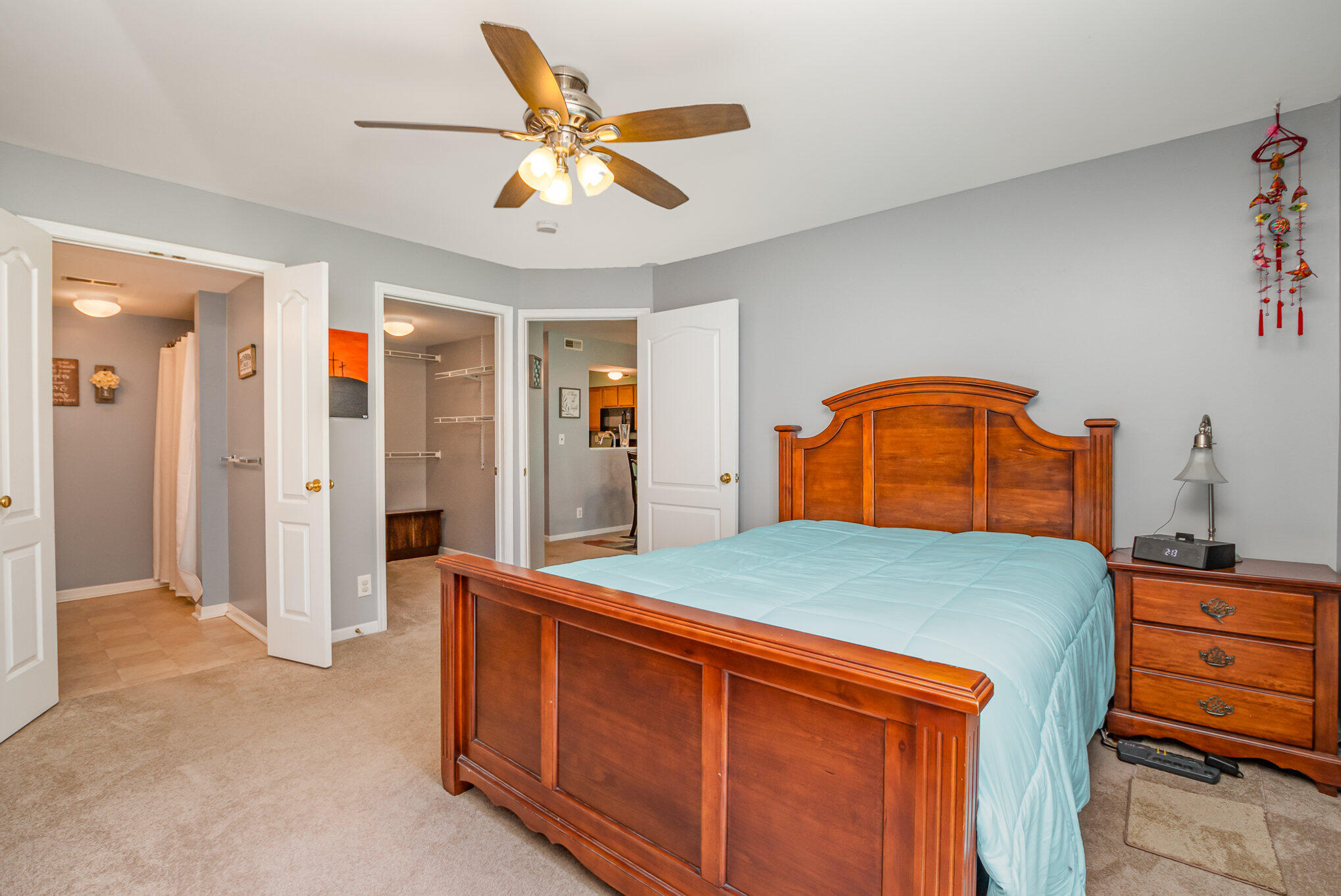 7335 Centrecrest Lane, E