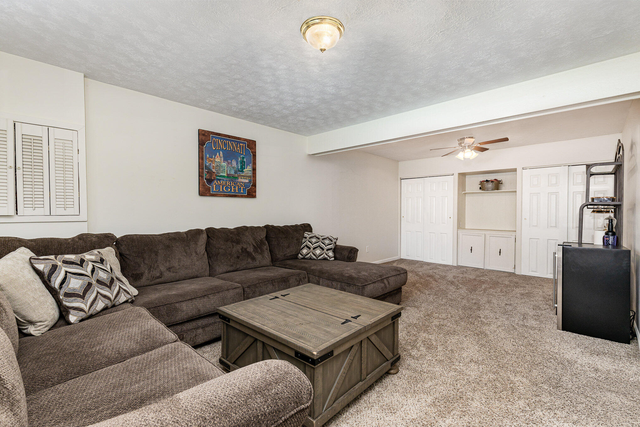 3489 Misty Creek Dr Drive