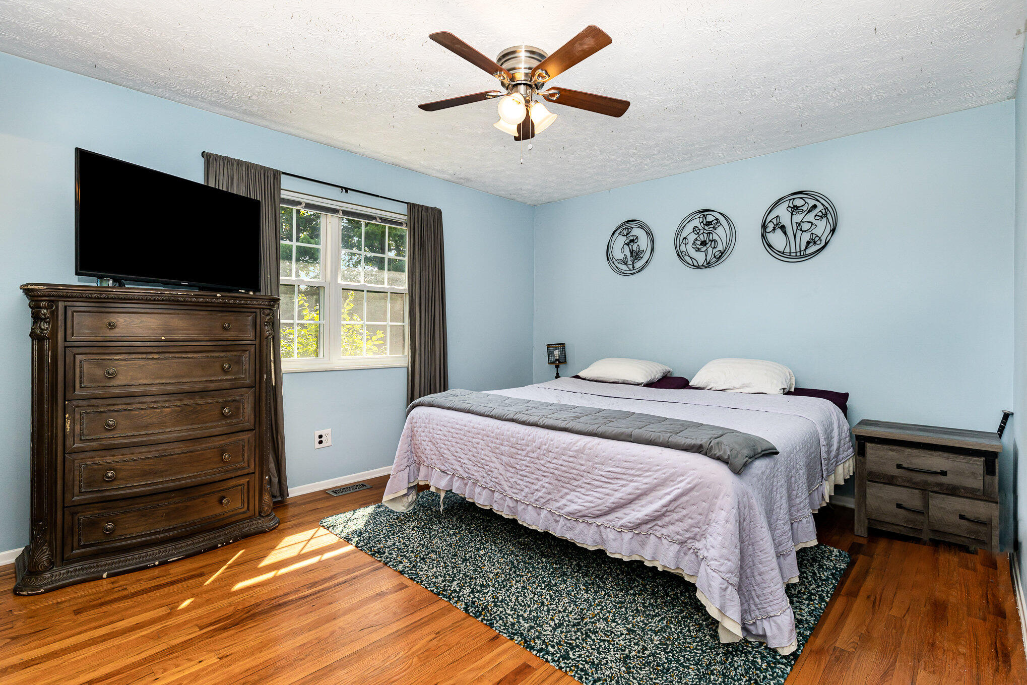 3489 Misty Creek Dr Drive