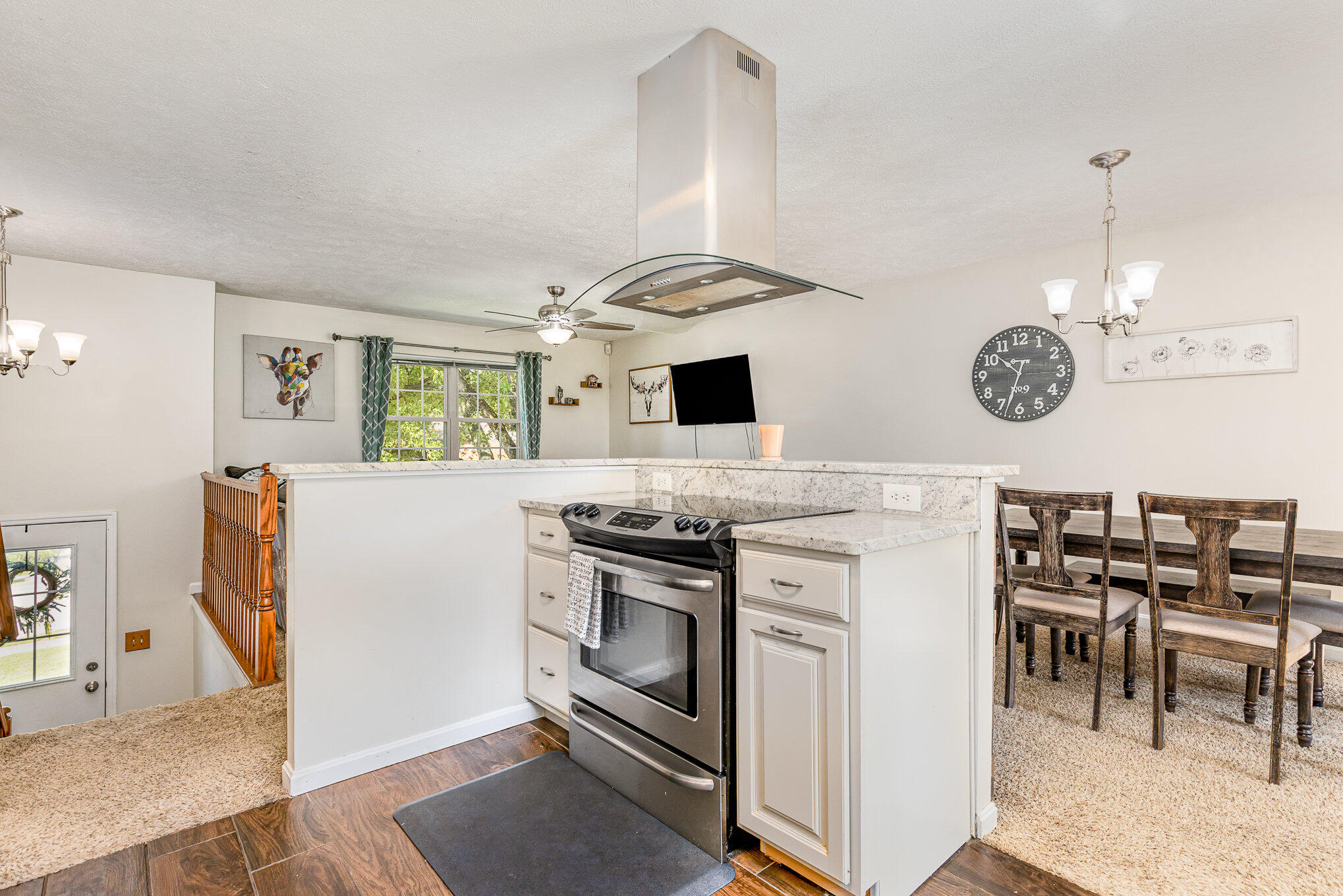 3489 Misty Creek Dr Drive