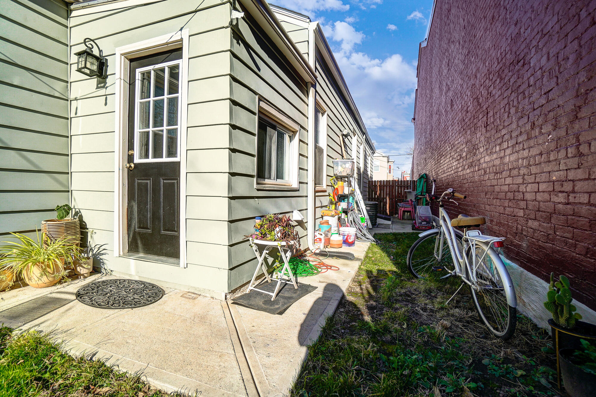 1016 Columbia Street