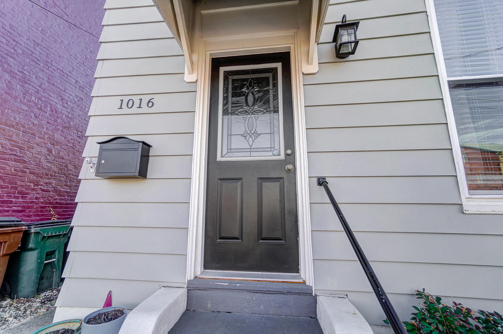 1016 Columbia Street