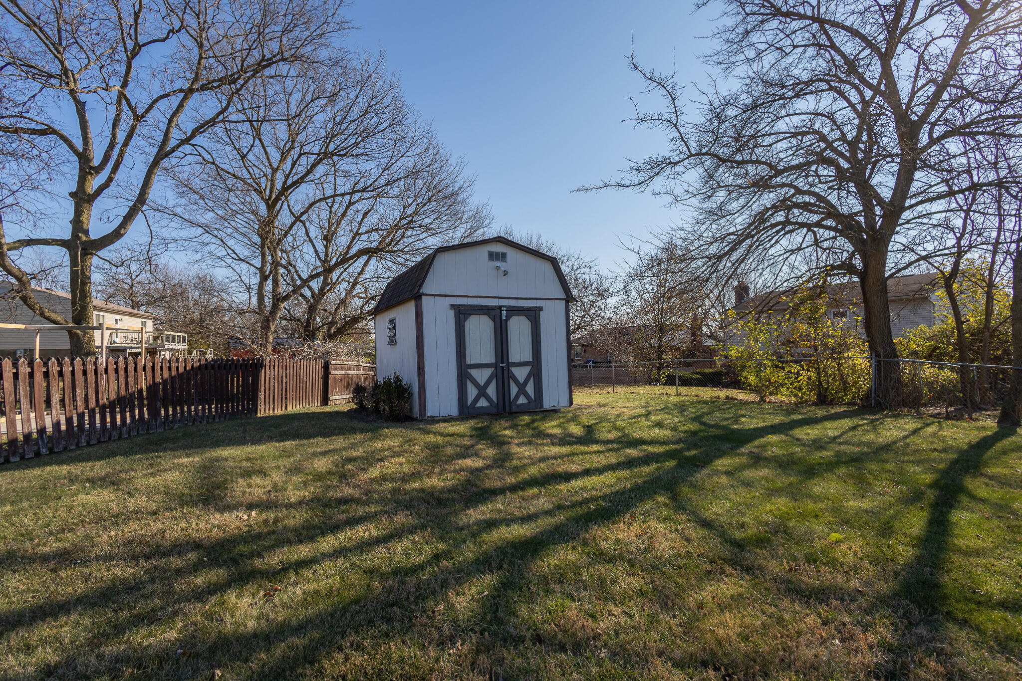 7767 Walnut Creek Drive