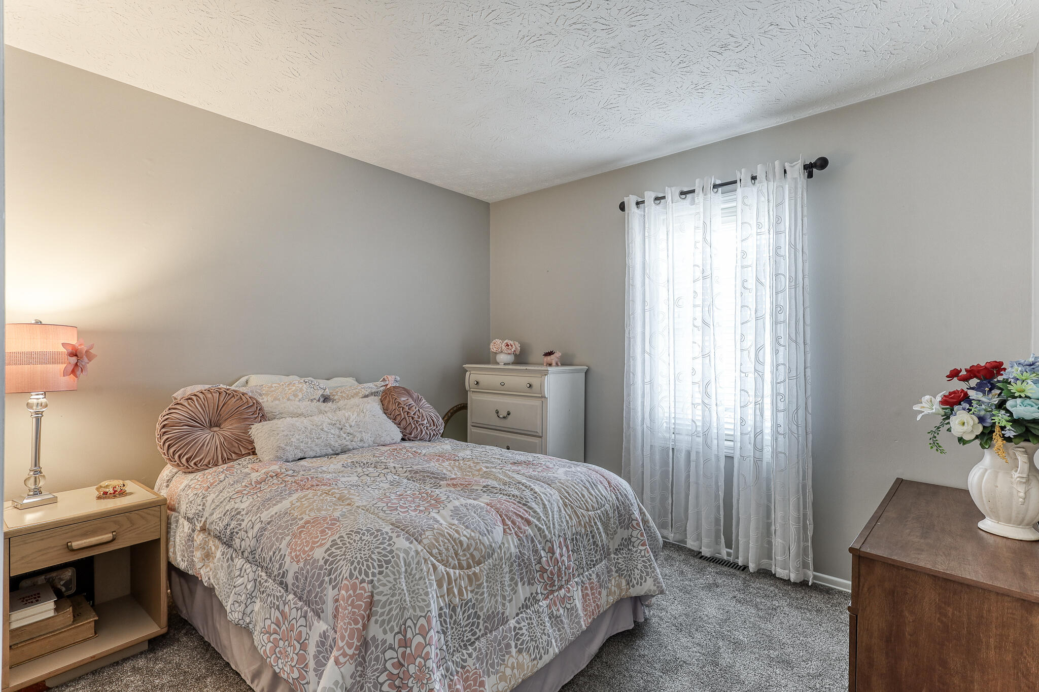 7767 Walnut Creek Drive