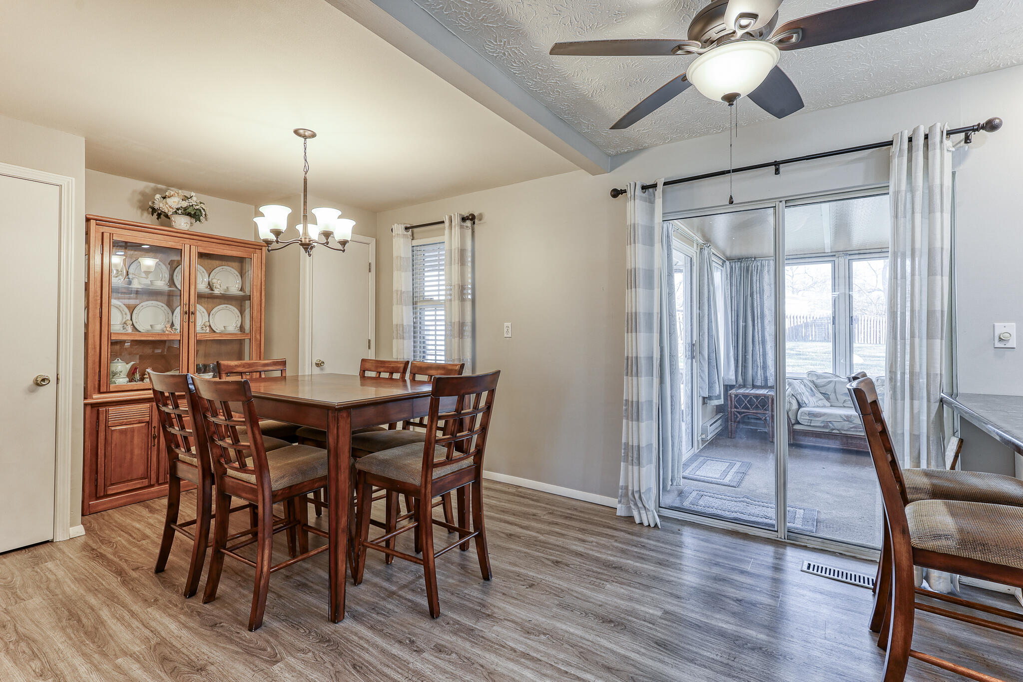 7767 Walnut Creek Drive