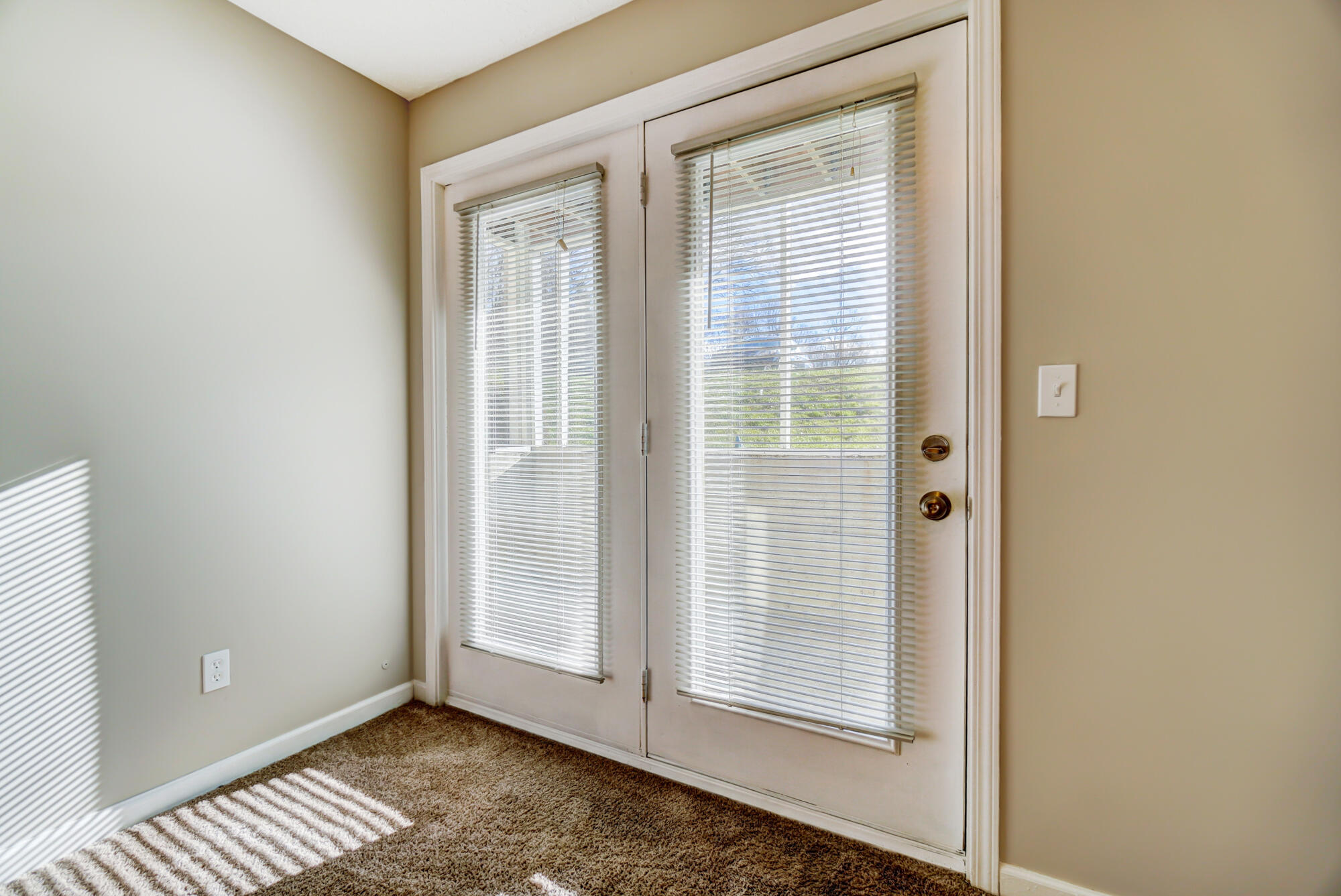 10200 Crossbow Court, 2