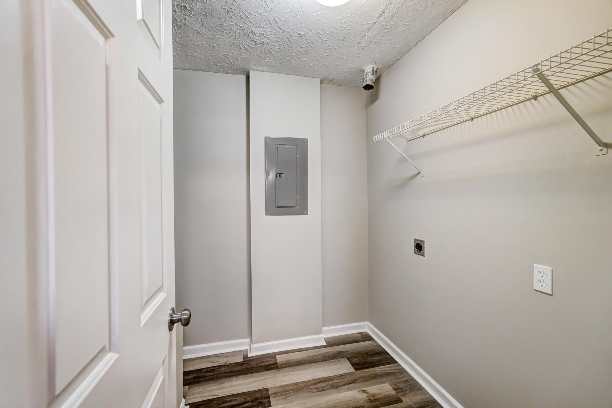 10200 Crossbow Court, 2