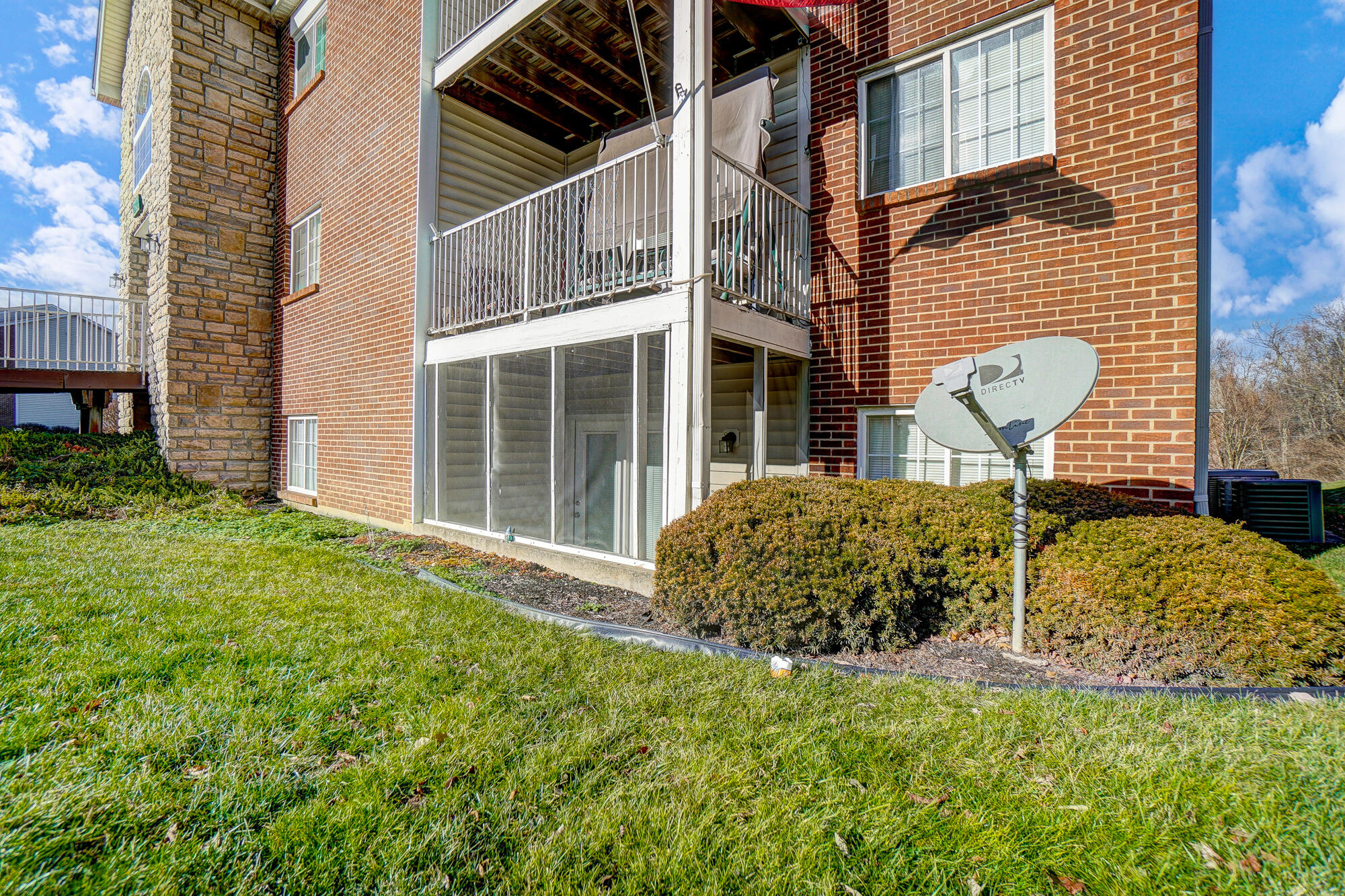 10200 Crossbow Court, 2