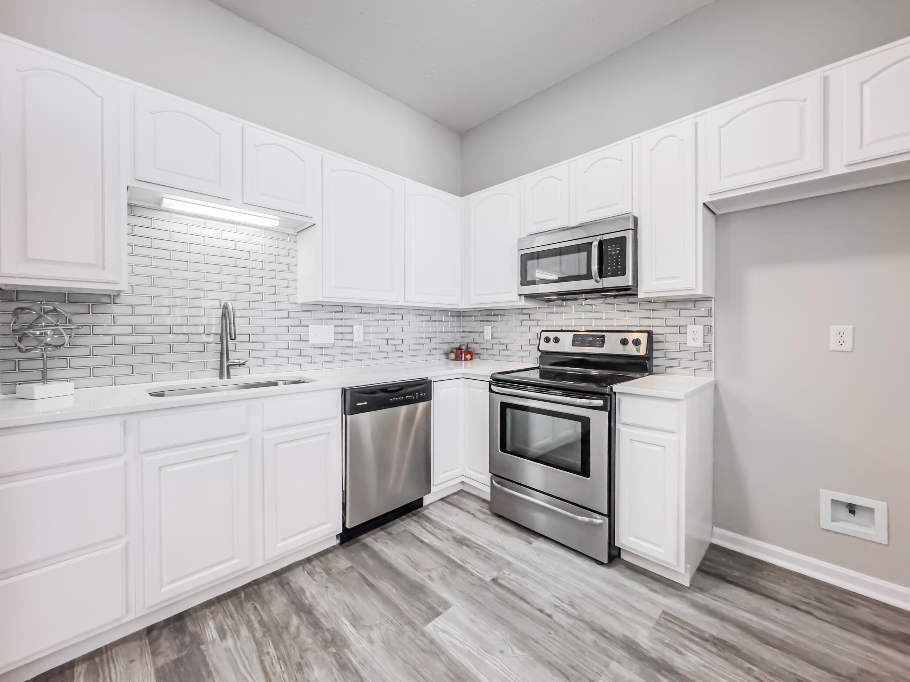 7063 Putters Point, 107-G