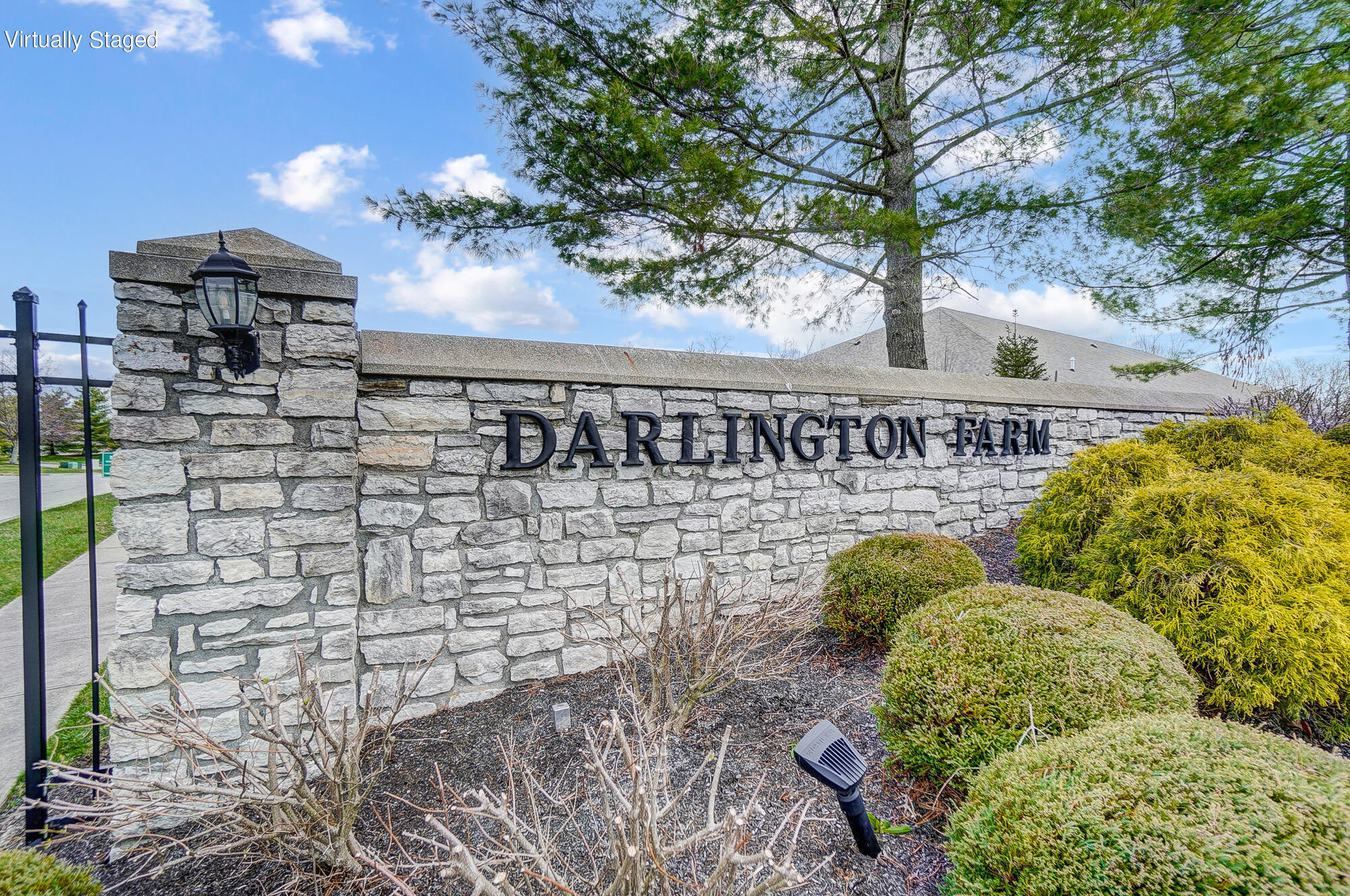 2316 Northmoor Lane, 102