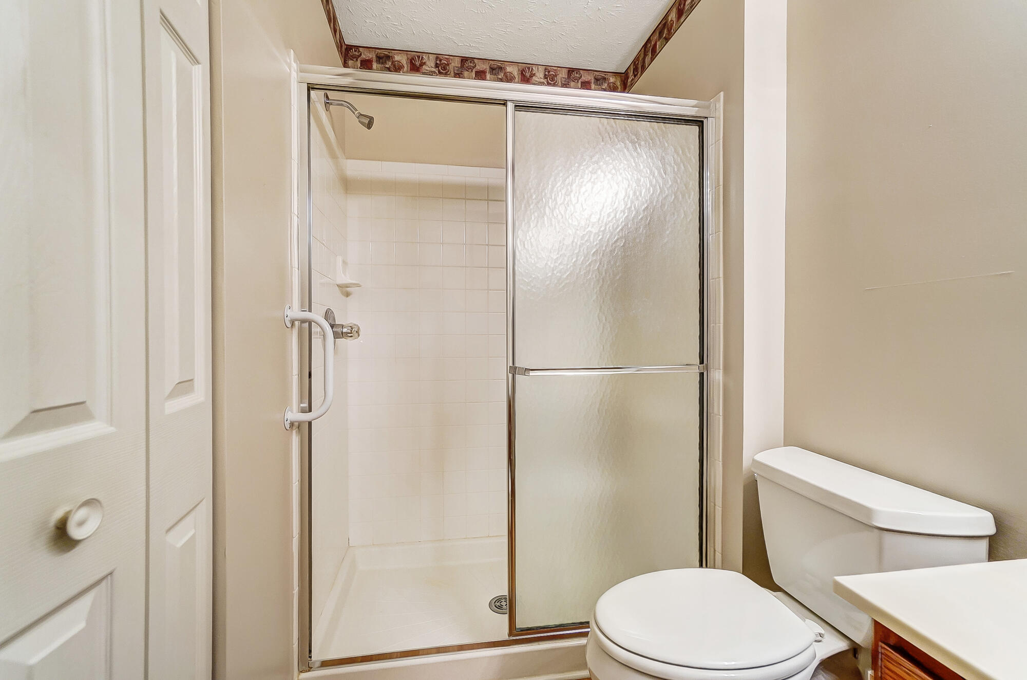 2316 Northmoor Lane, 102