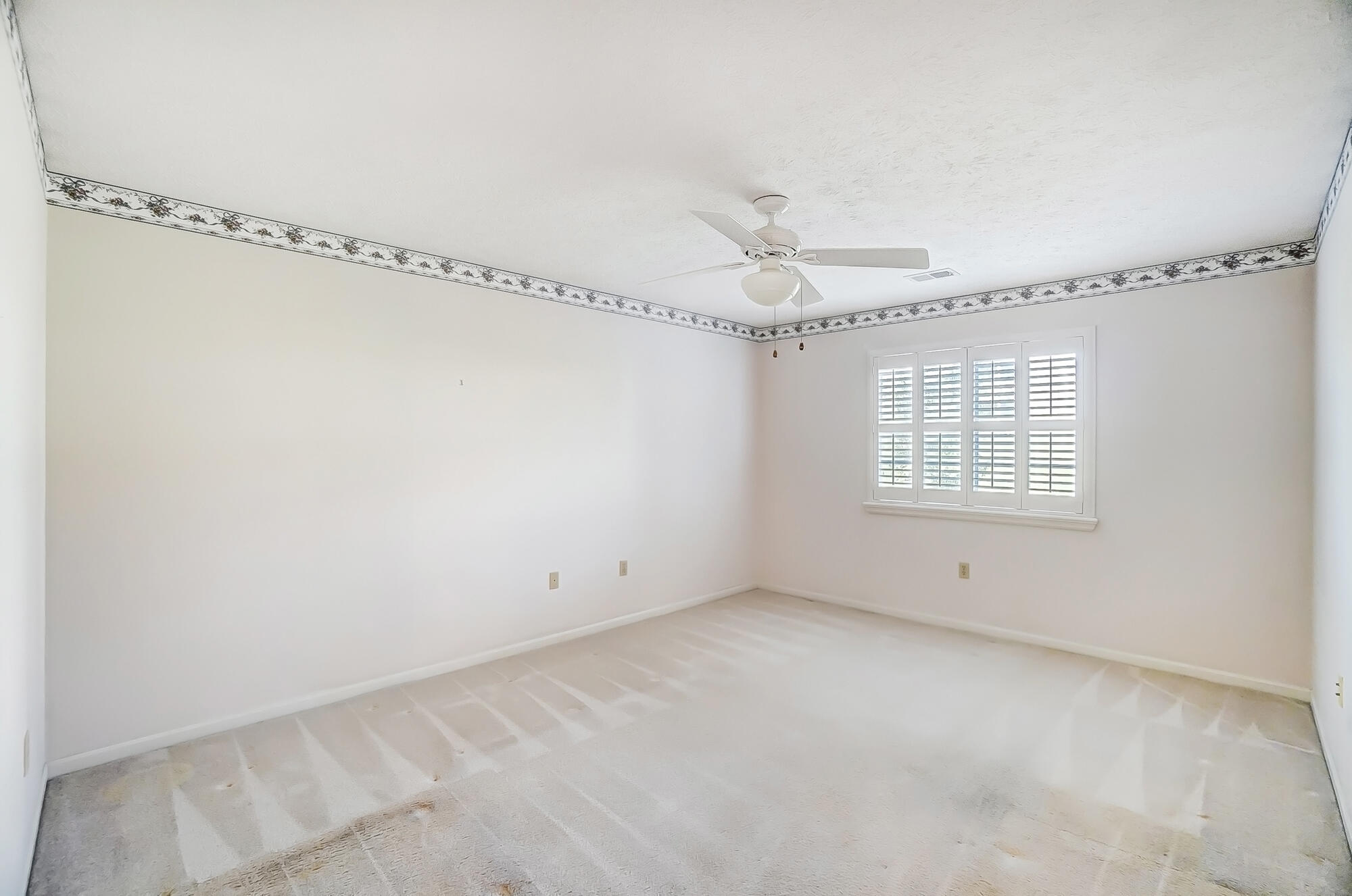 2316 Northmoor Lane, 102