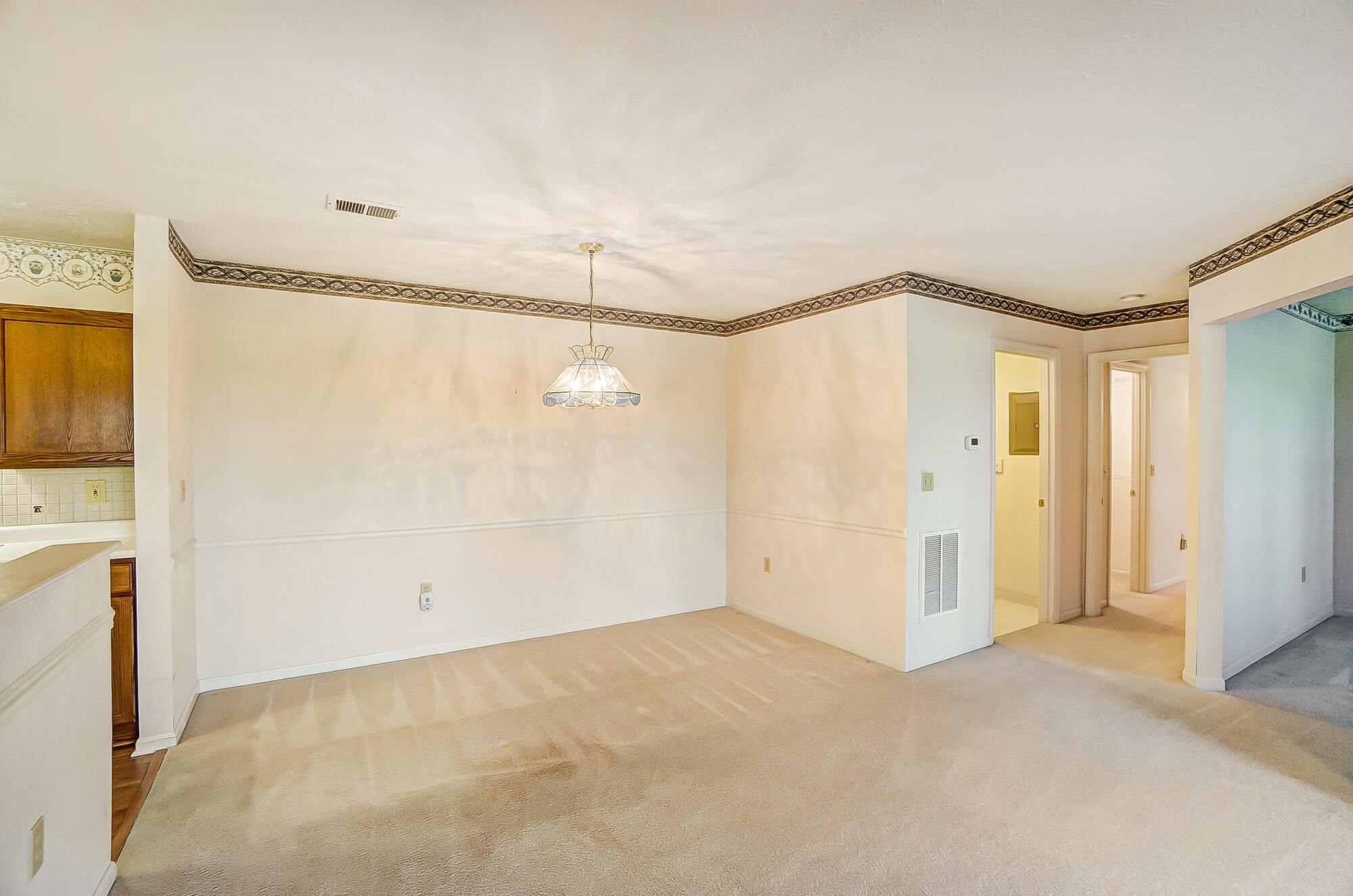 2316 Northmoor Lane, 102