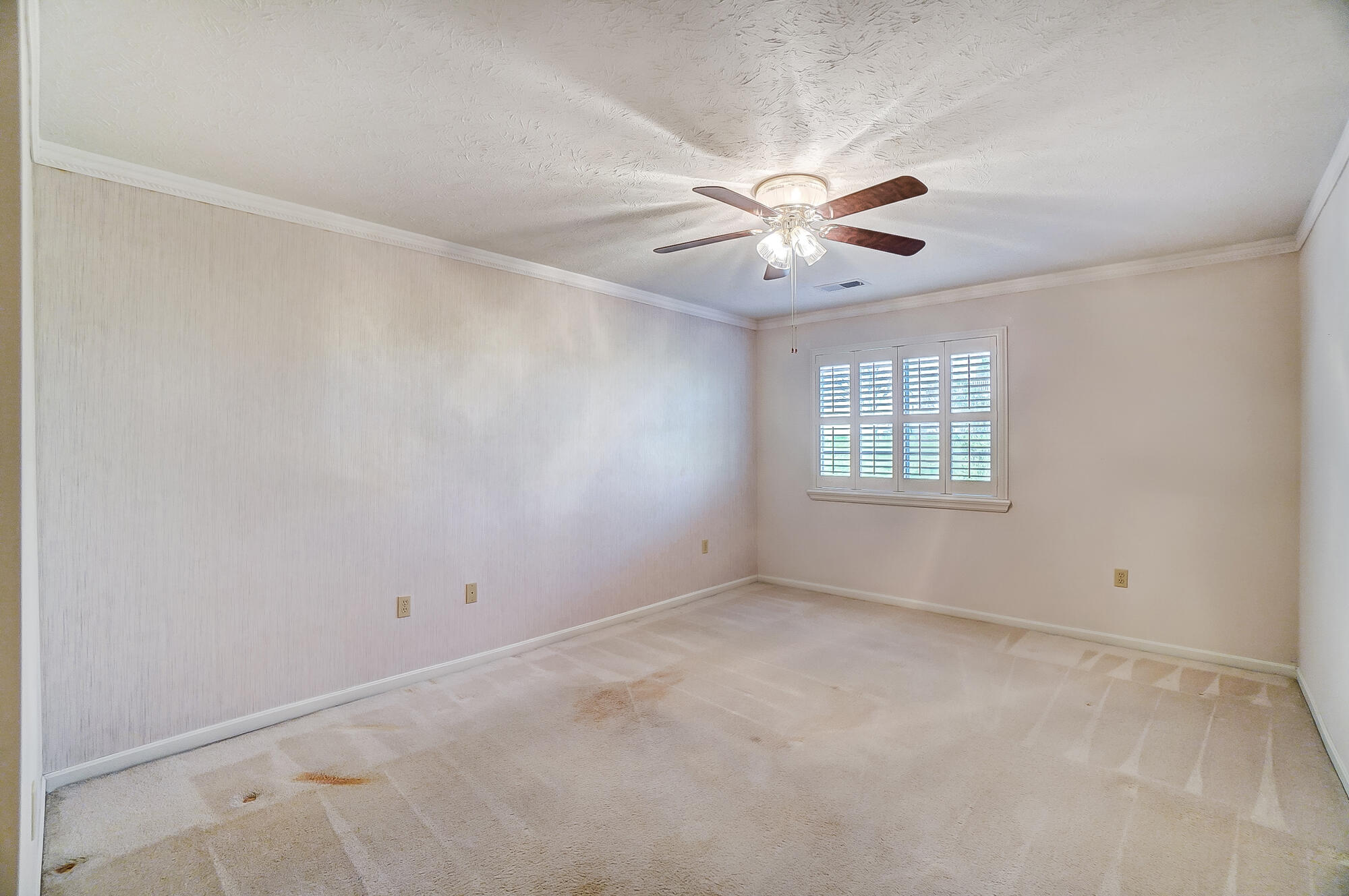 2316 Northmoor Lane, 102