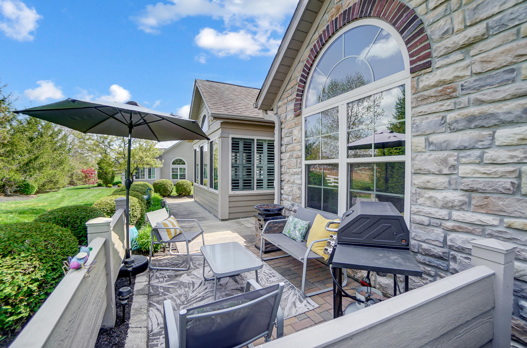9138 Royal Oak Lane