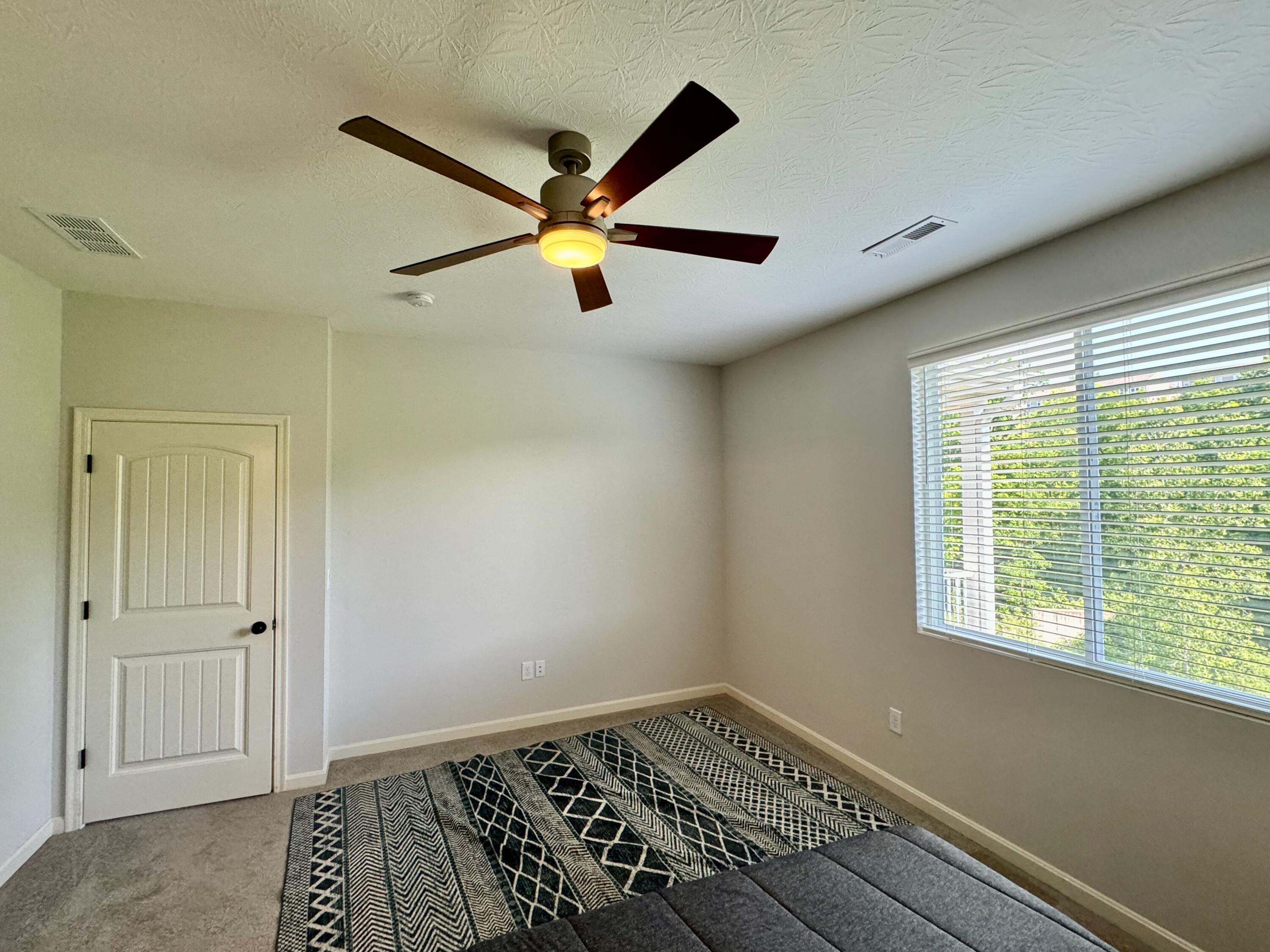 700 Streamside Drive, Upper