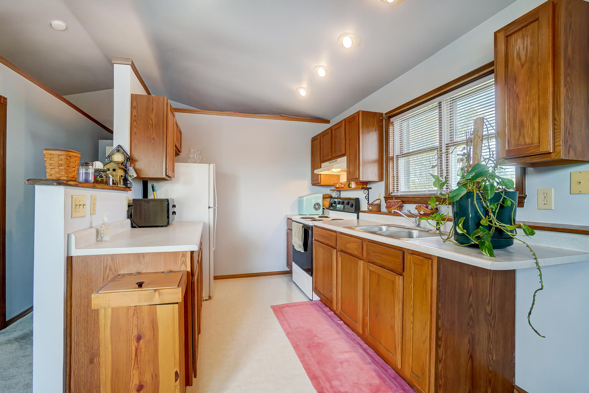 3331 Hathaway Road