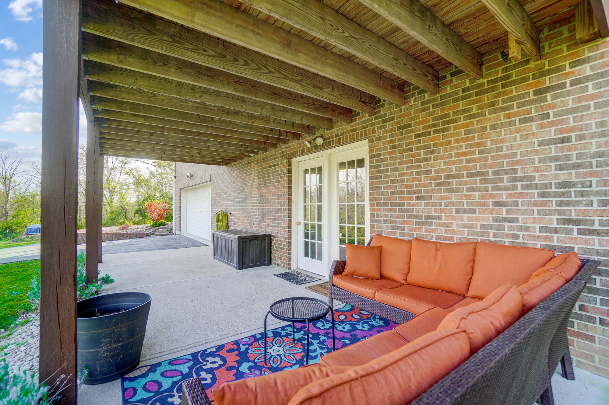 3331 Hathaway Road