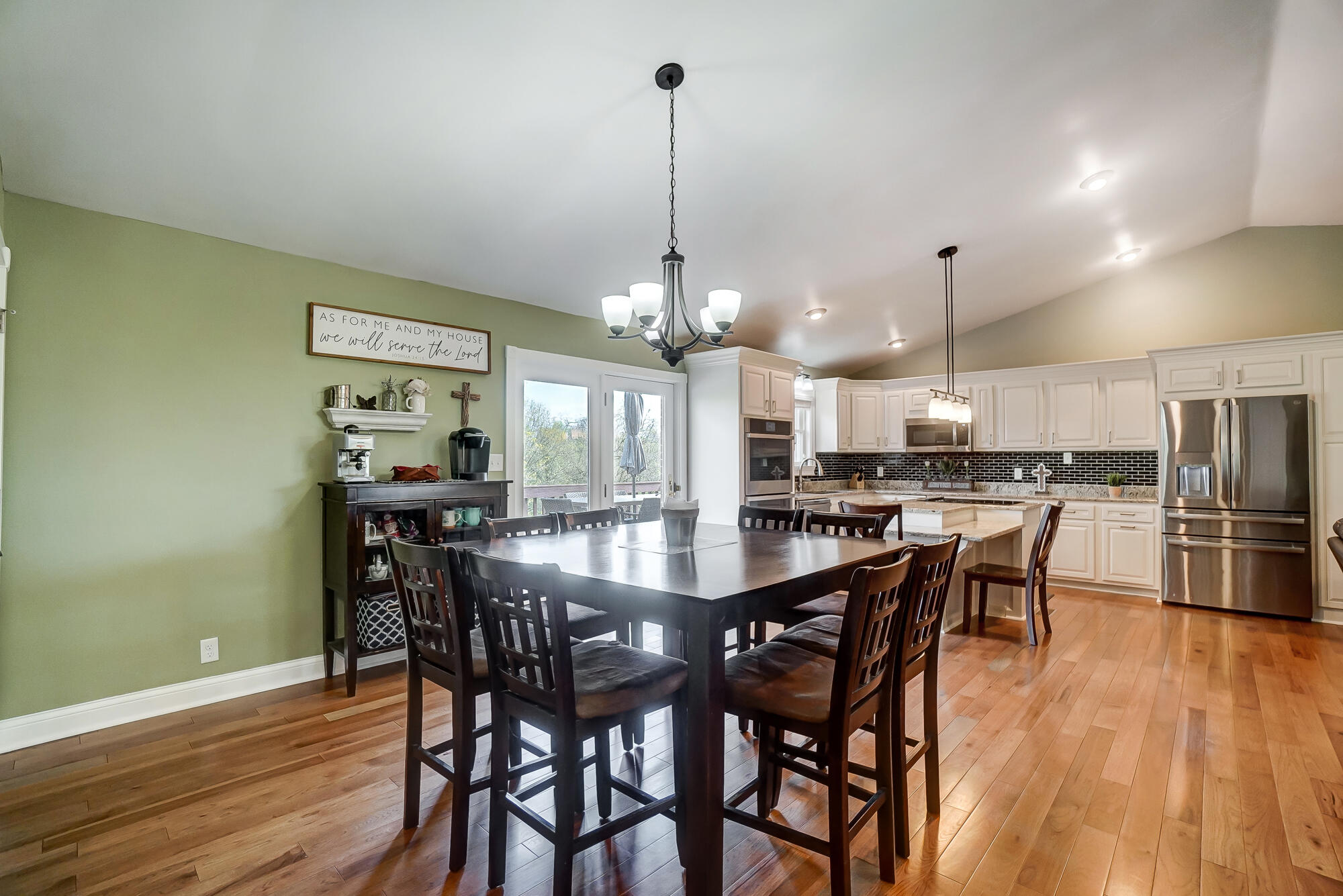 3331 Hathaway Road