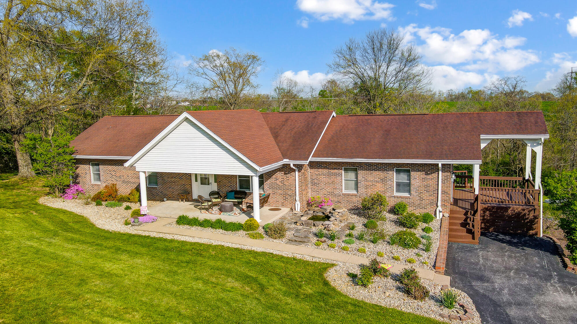 3331 Hathaway Road