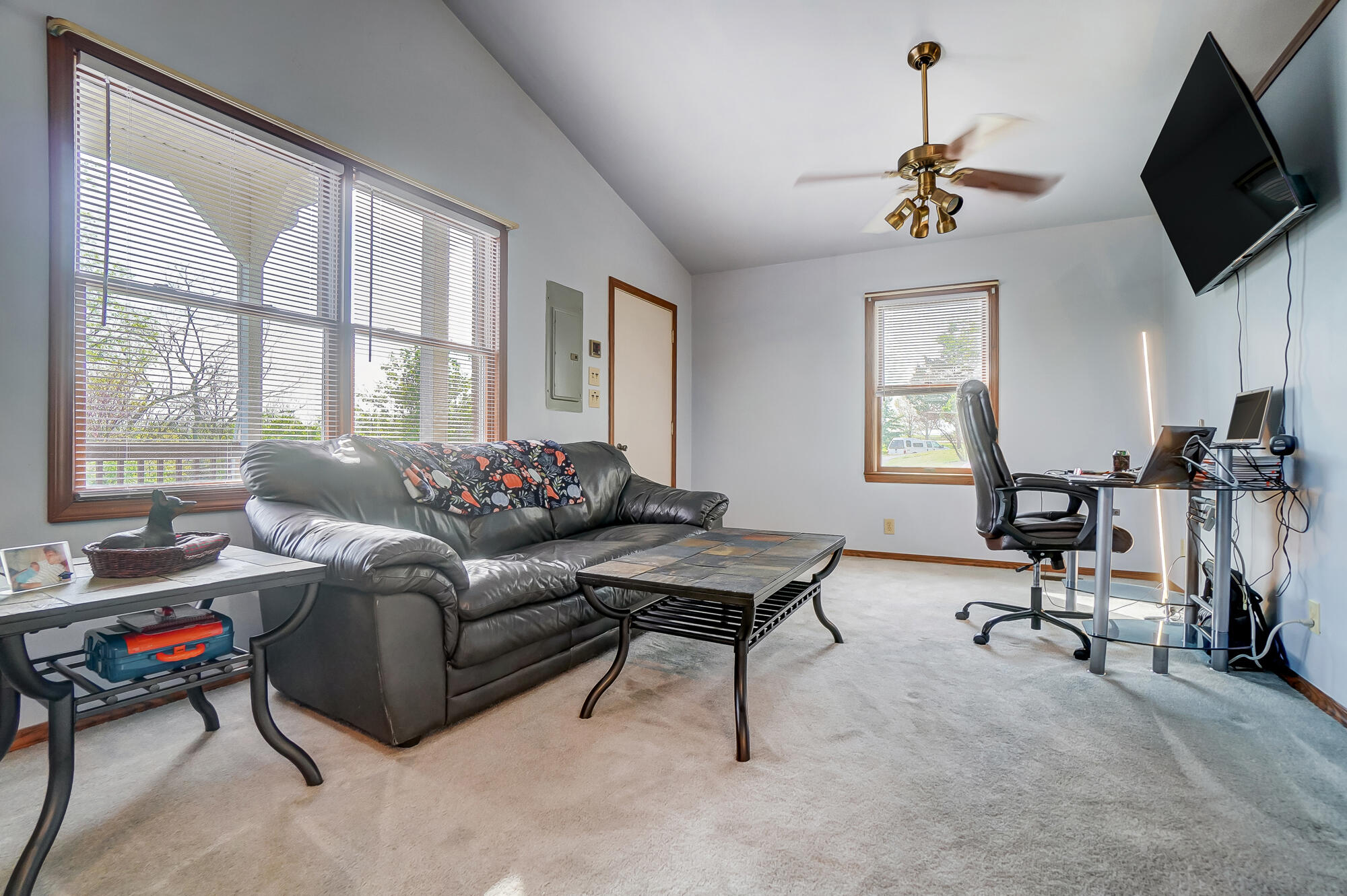 3331 Hathaway Road