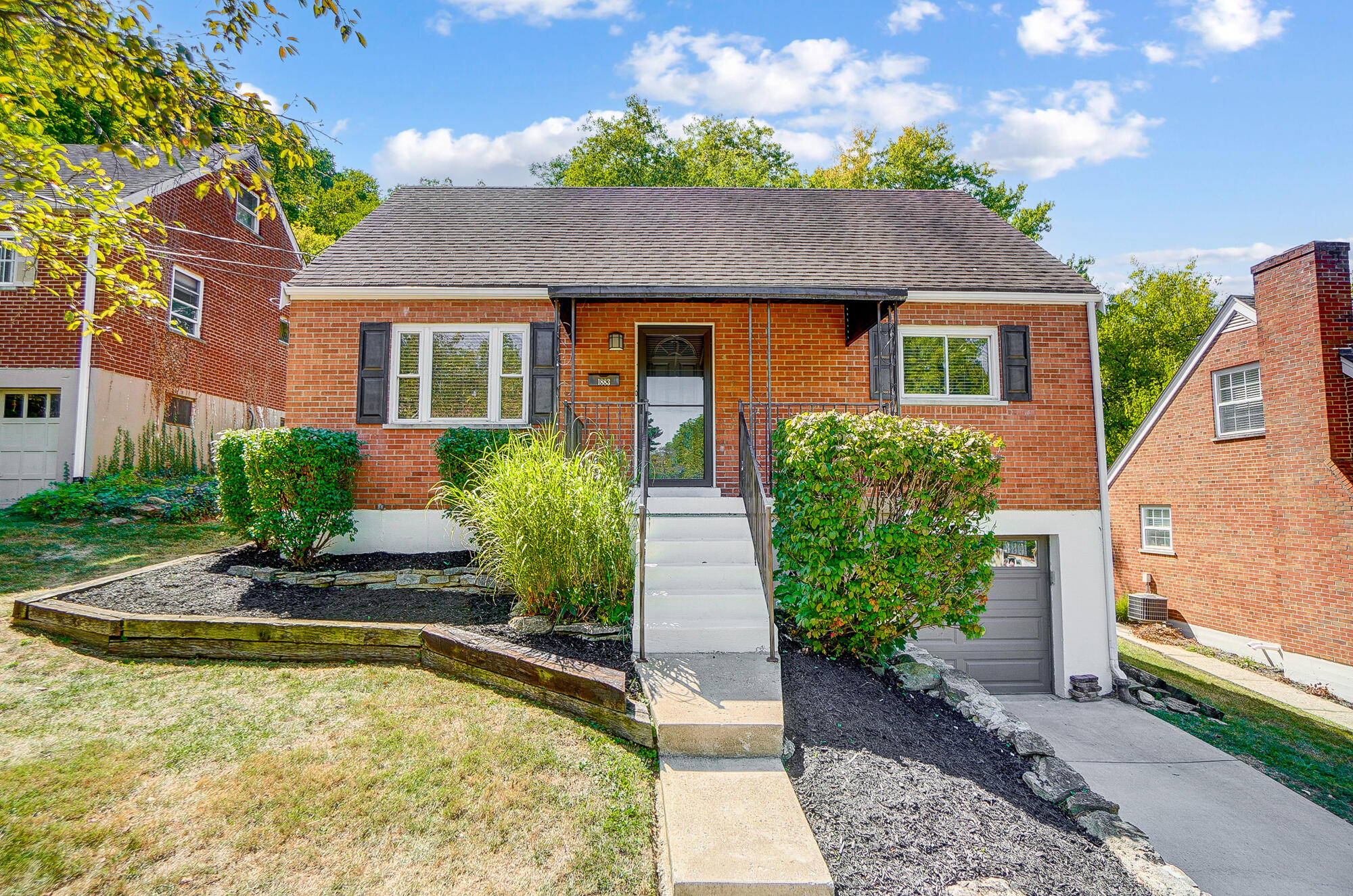 1883 Rays Lane