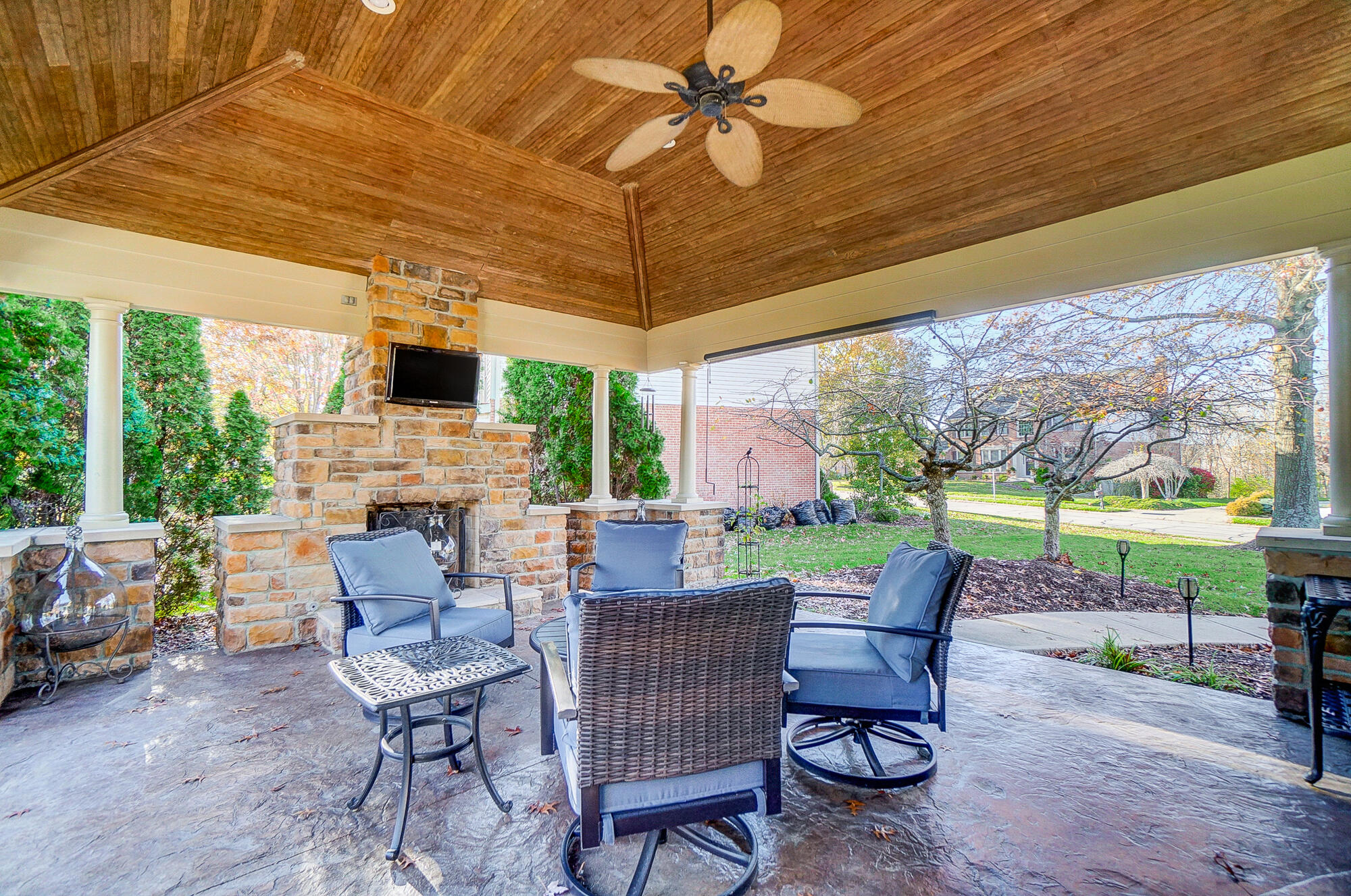 1047 Bayswater Drive
