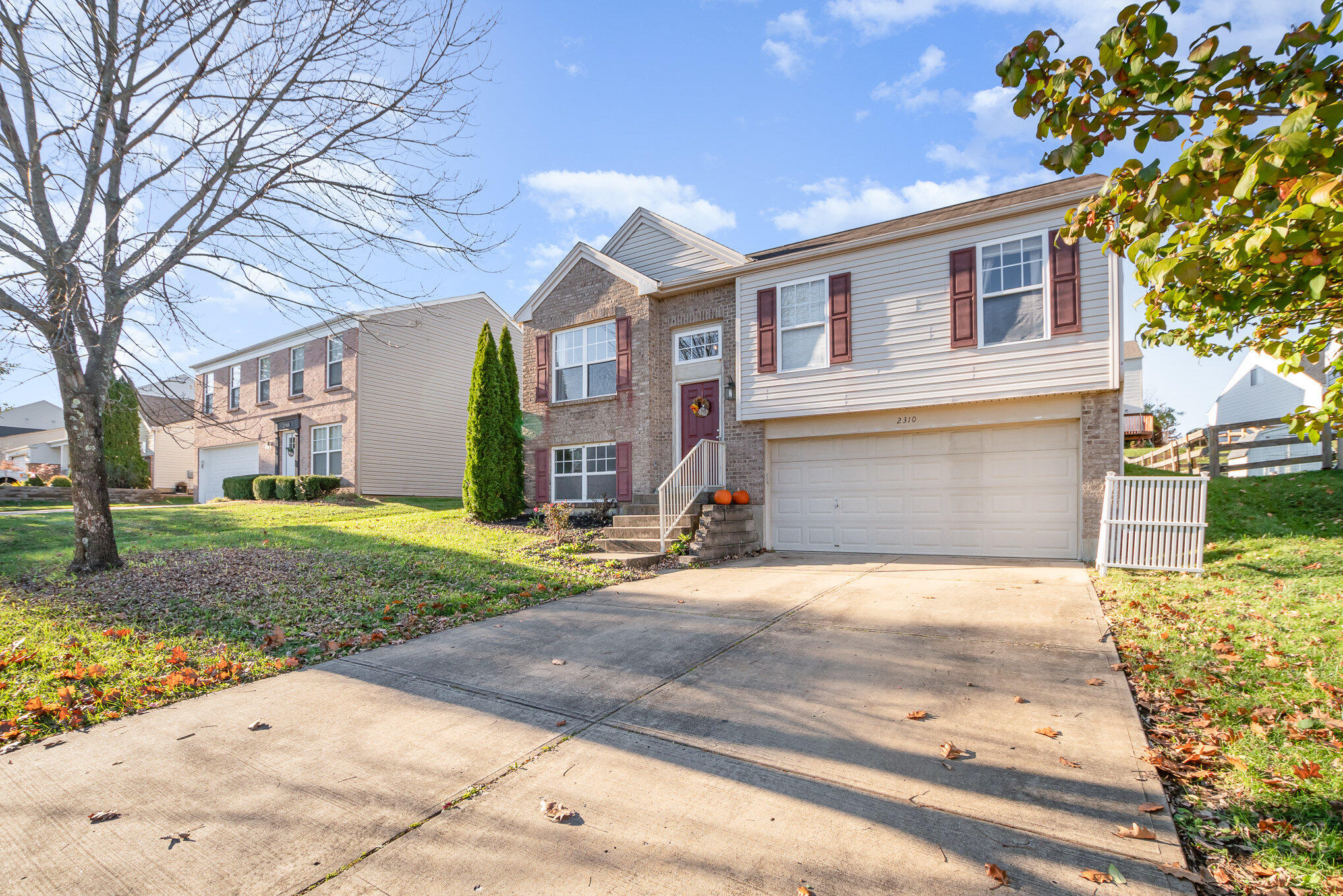 2310 Antoinette Way