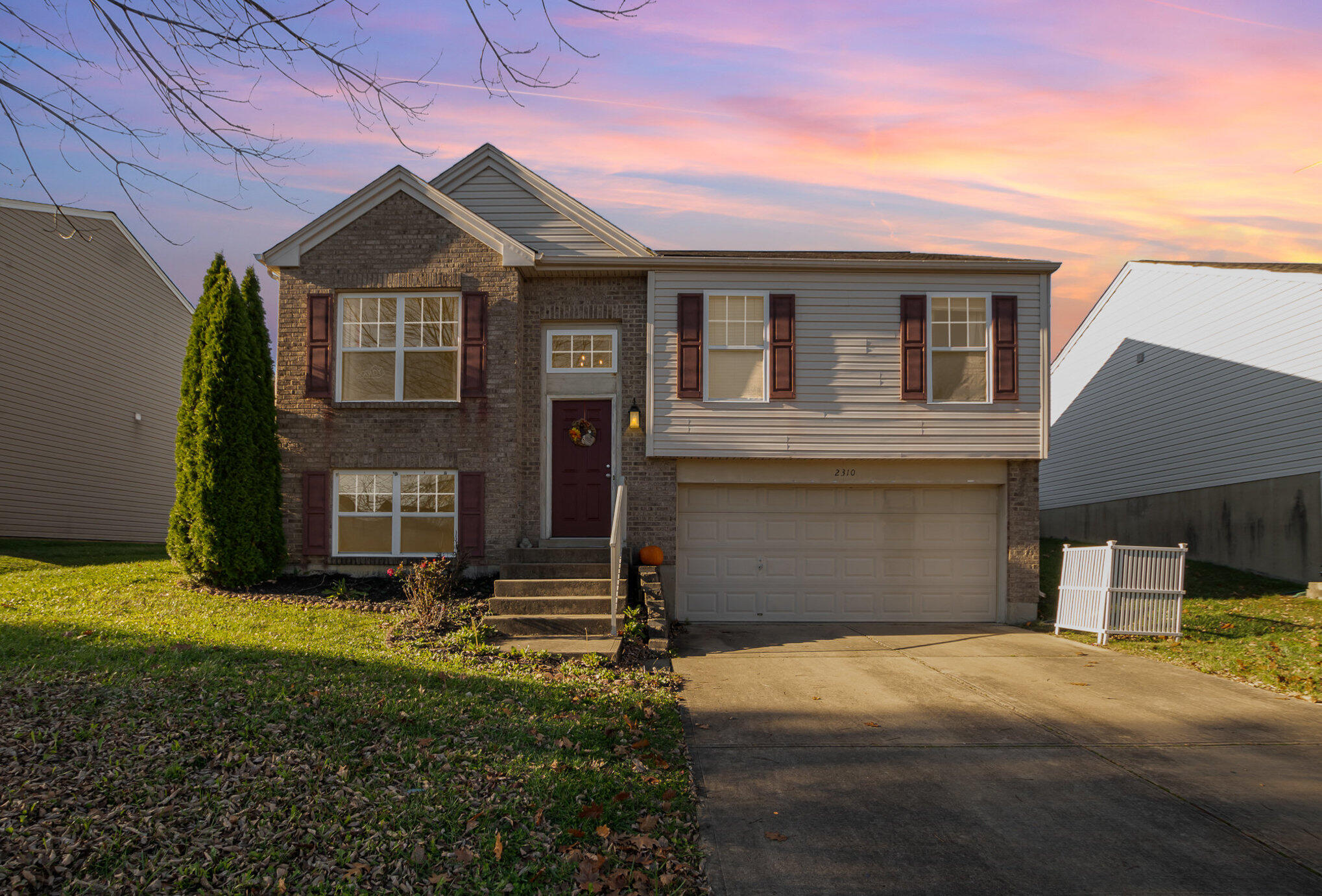 2310 Antoinette Way