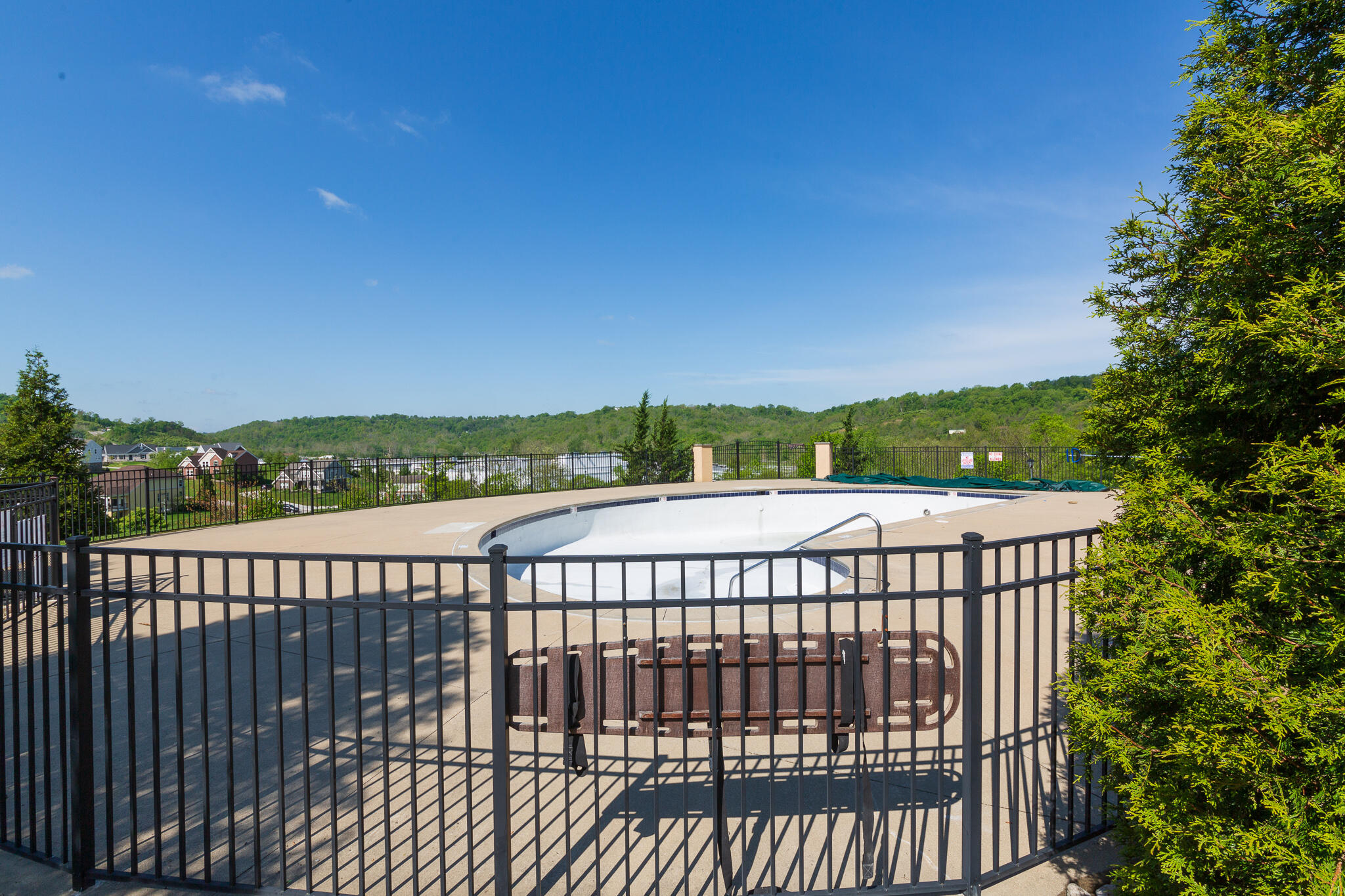 2209 Rolling Hills Drive