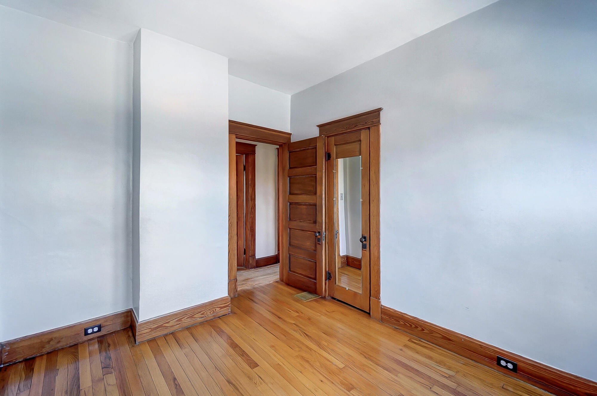 1954 Alexandria Pike