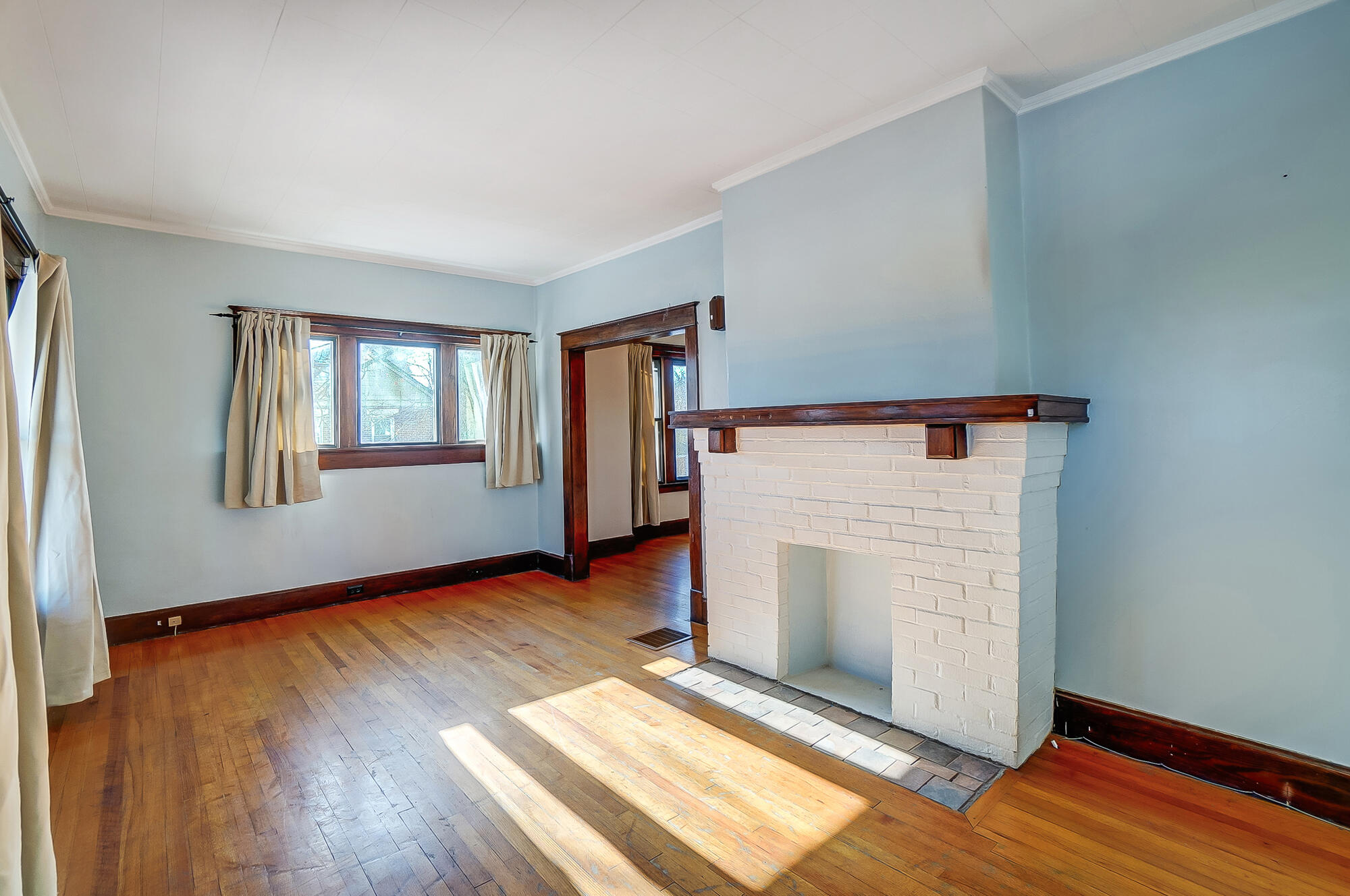 1954 Alexandria Pike