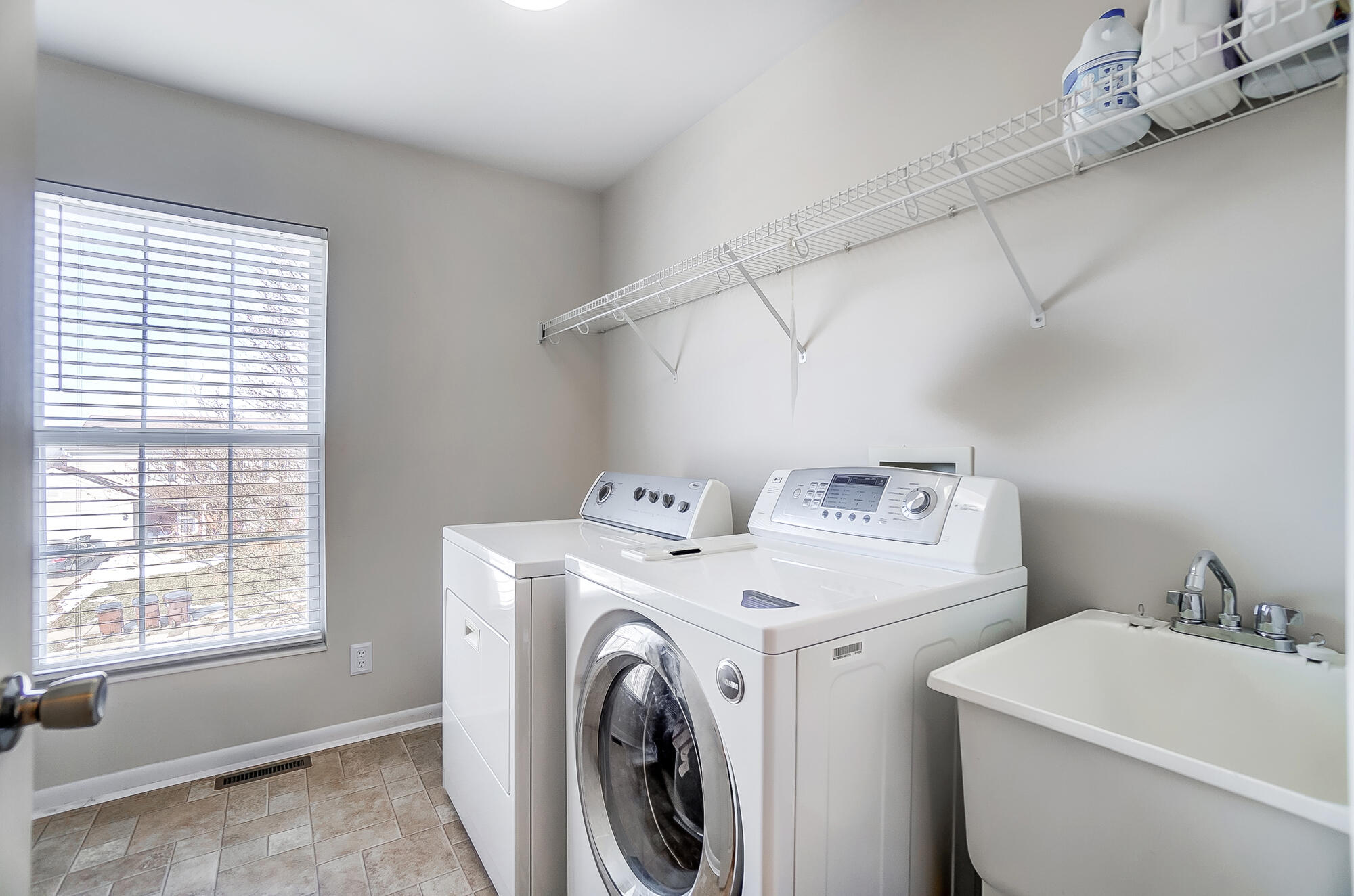 8486 Woodcreek Drive