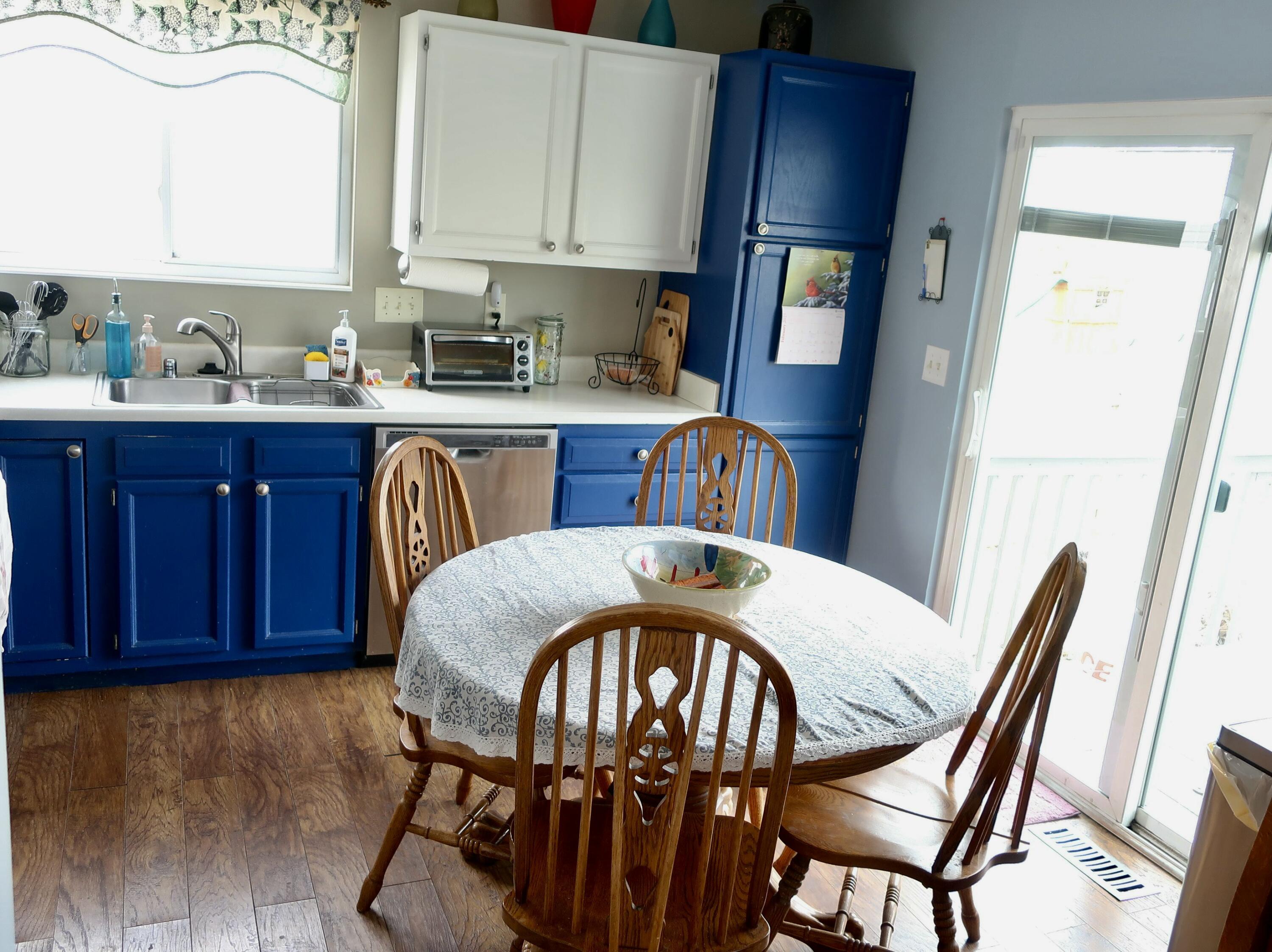 2294 Antoinette Way Way