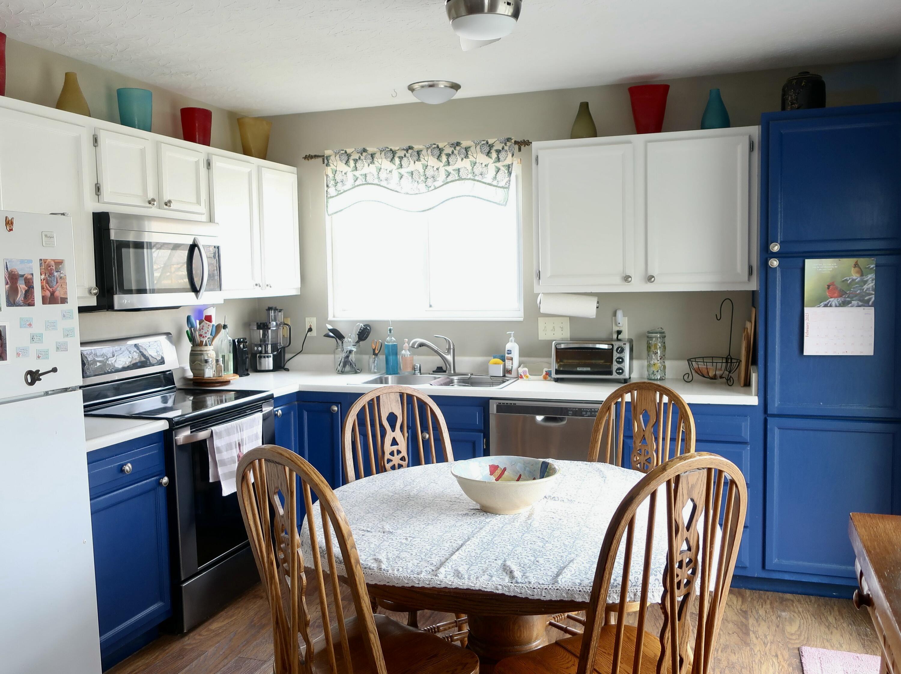 2294 Antoinette Way Way