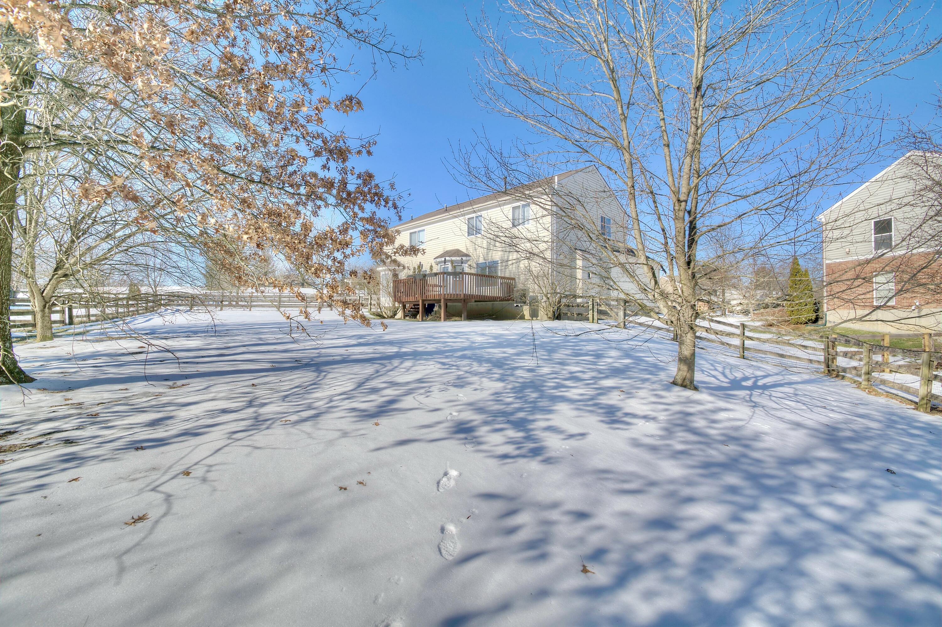 9078 Georgian Court