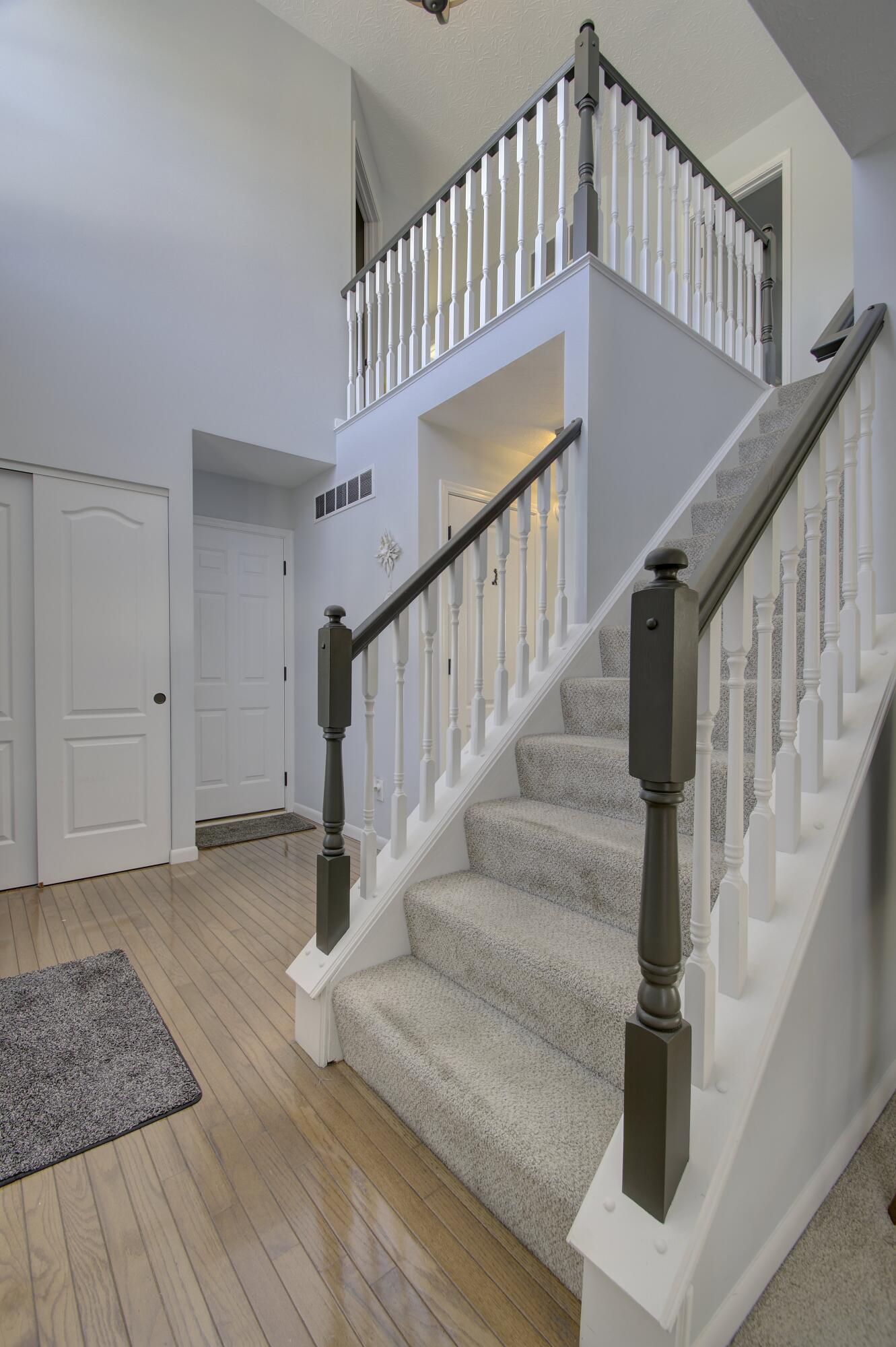 9078 Georgian Court
