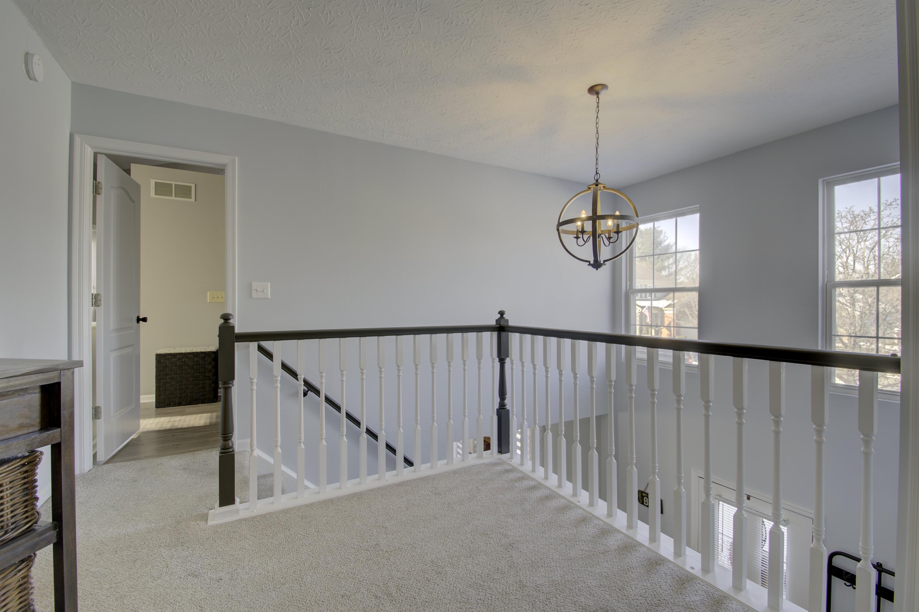 9078 Georgian Court