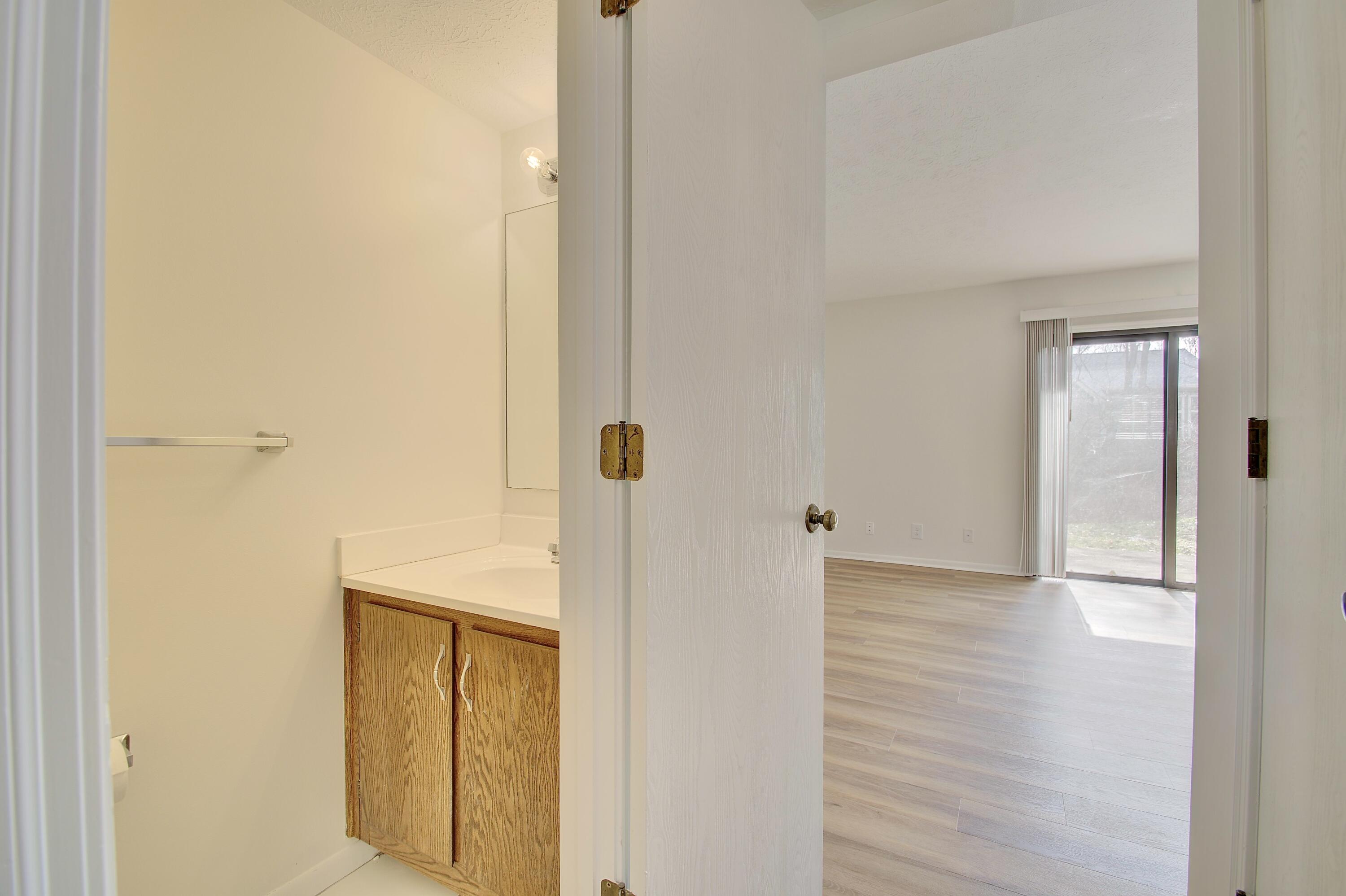 279 Saxony Drive Drive