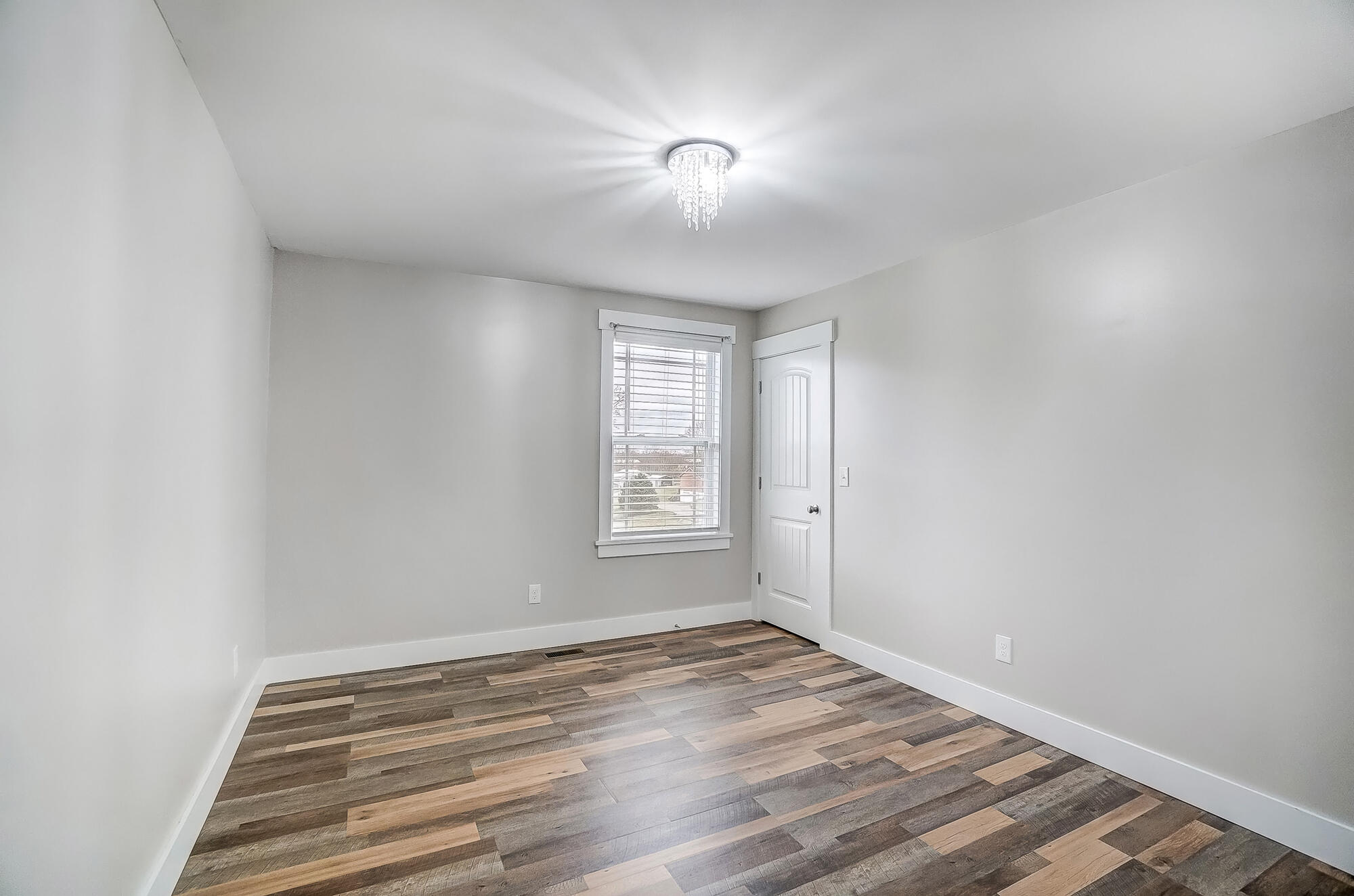 13574 Madison Pike
