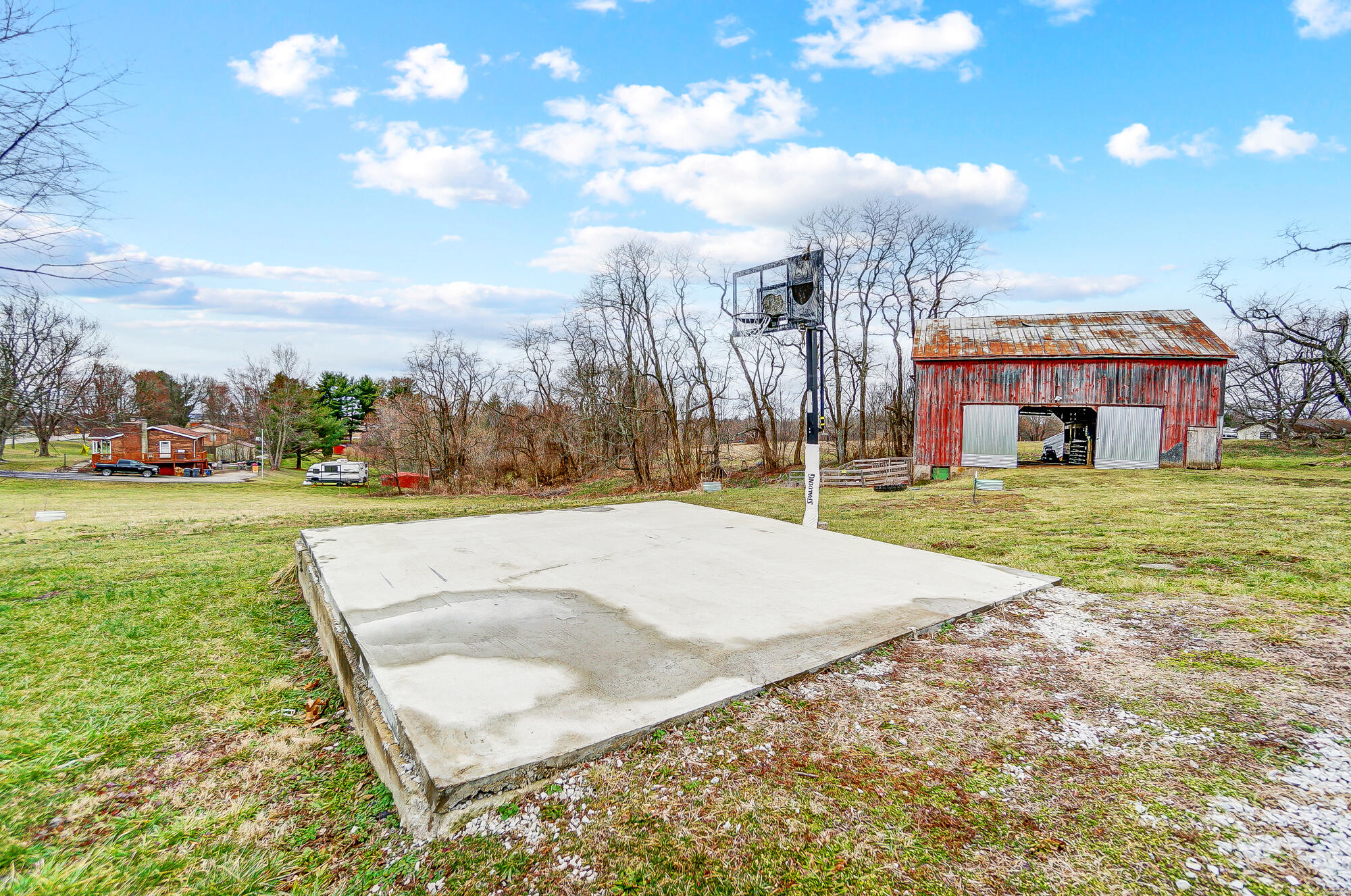 13574 Madison Pike