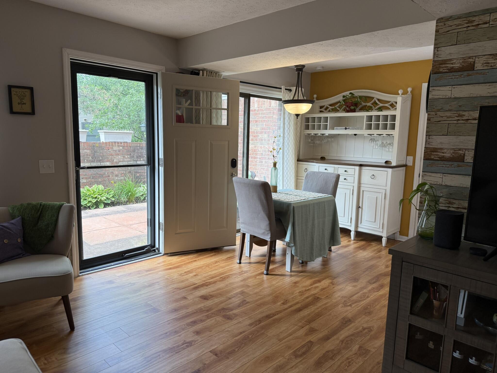 2813 Dry Ridge Court