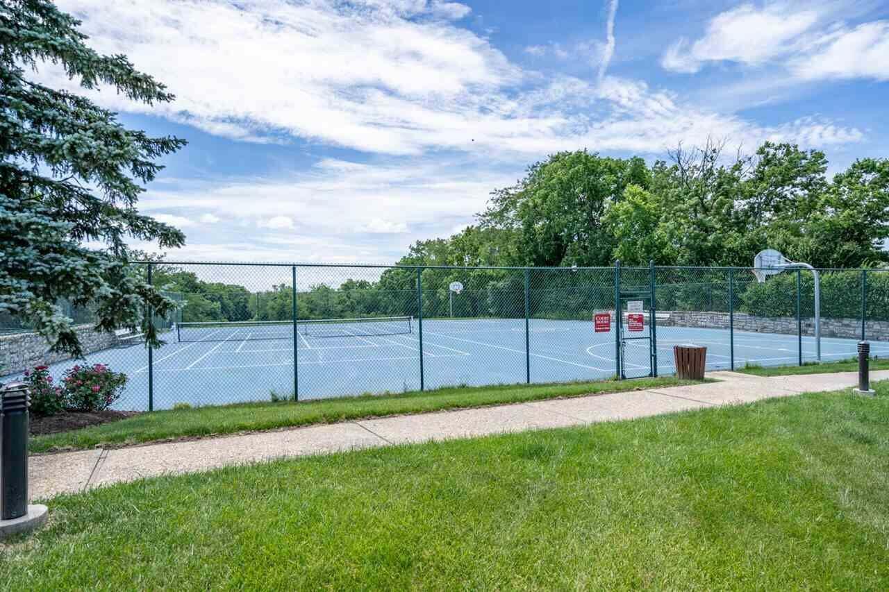 2813 Dry Ridge Court