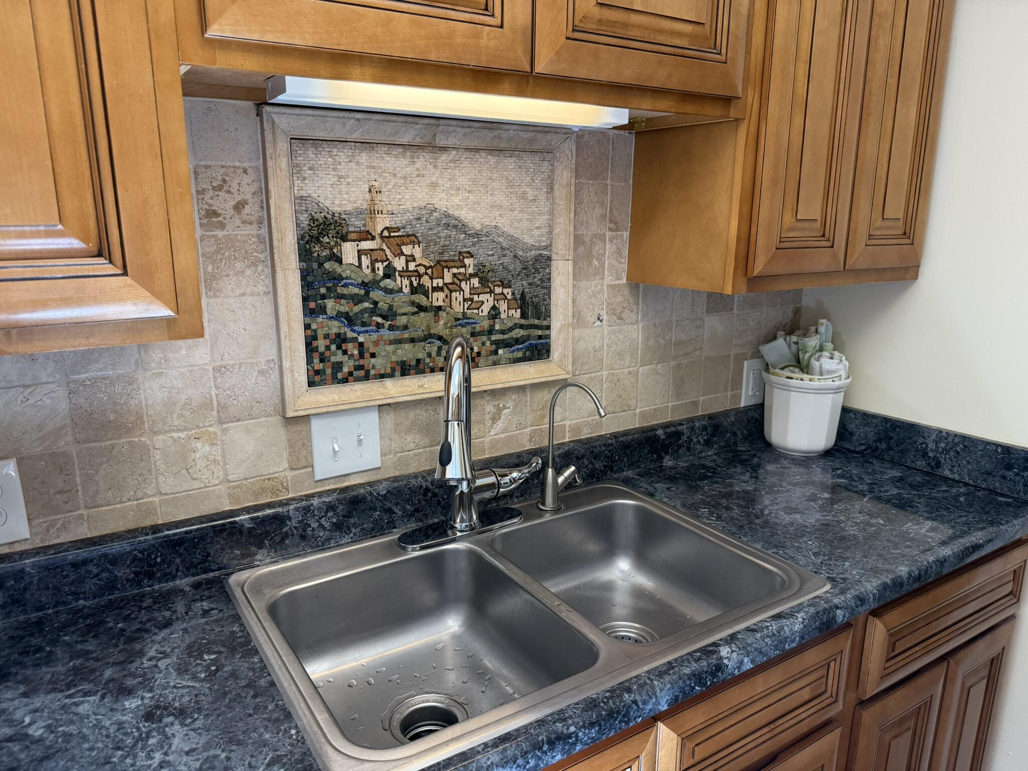 2813 Dry Ridge Court