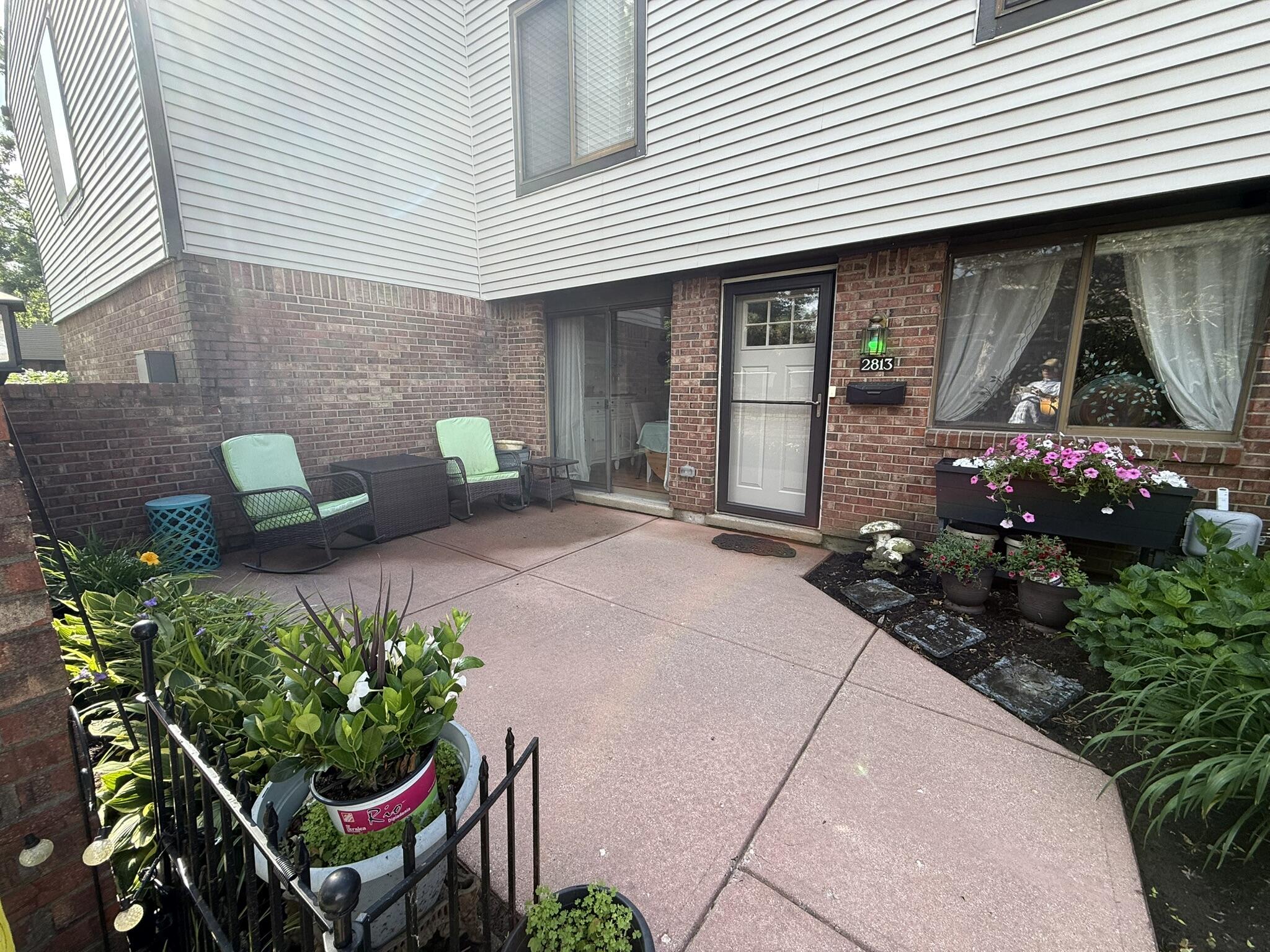 2813 Dry Ridge Court