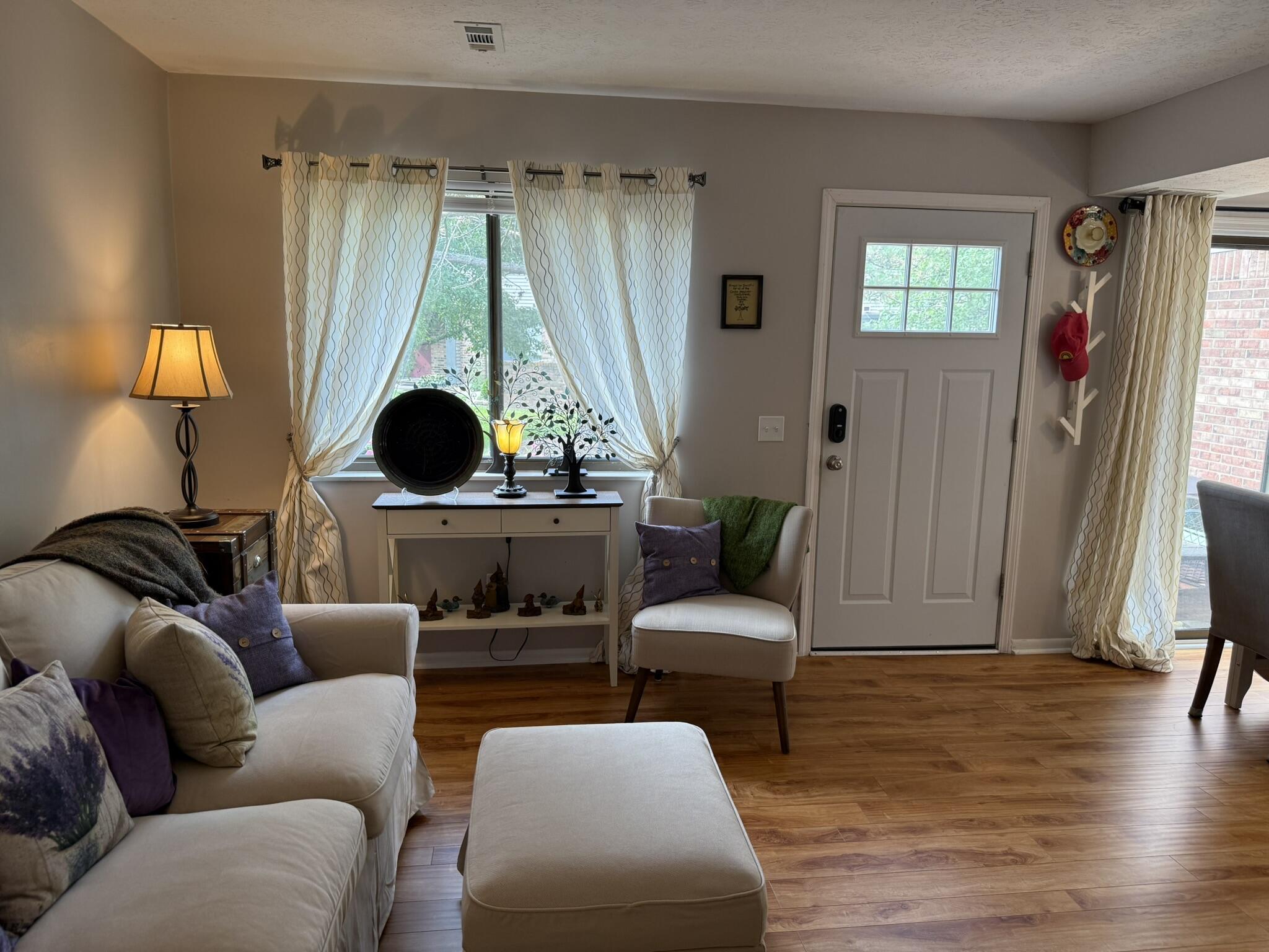 2813 Dry Ridge Court