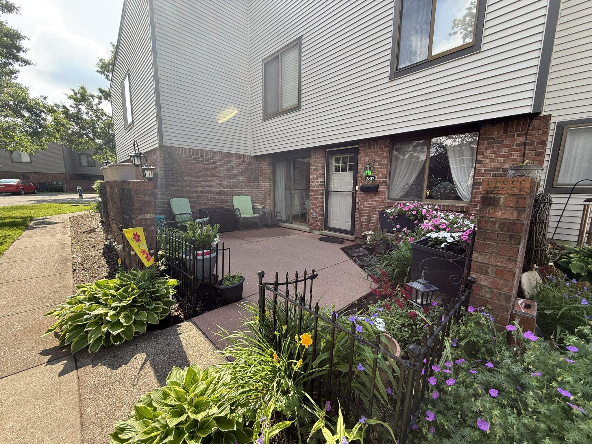 2813 Dry Ridge Court