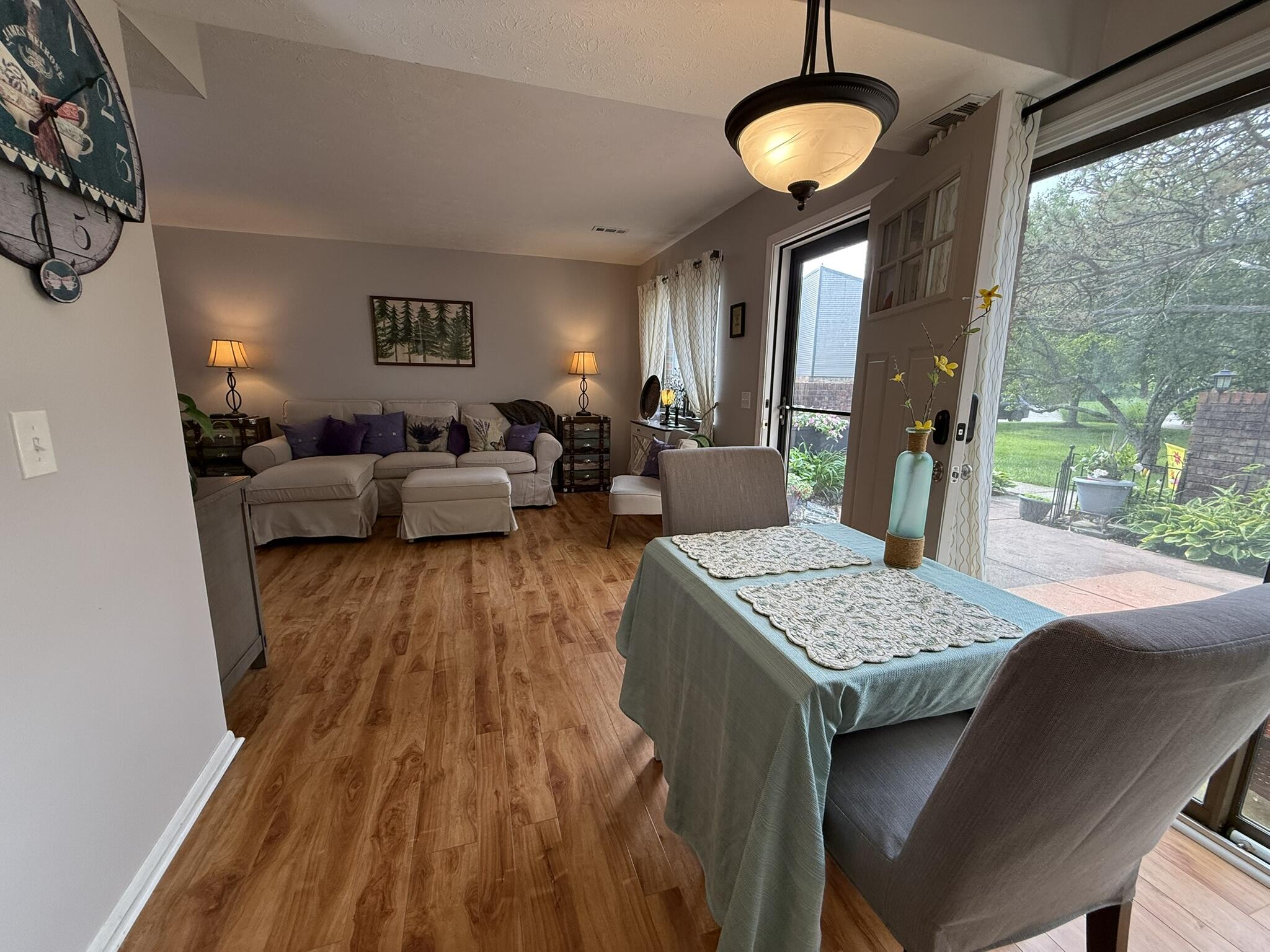 2813 Dry Ridge Court