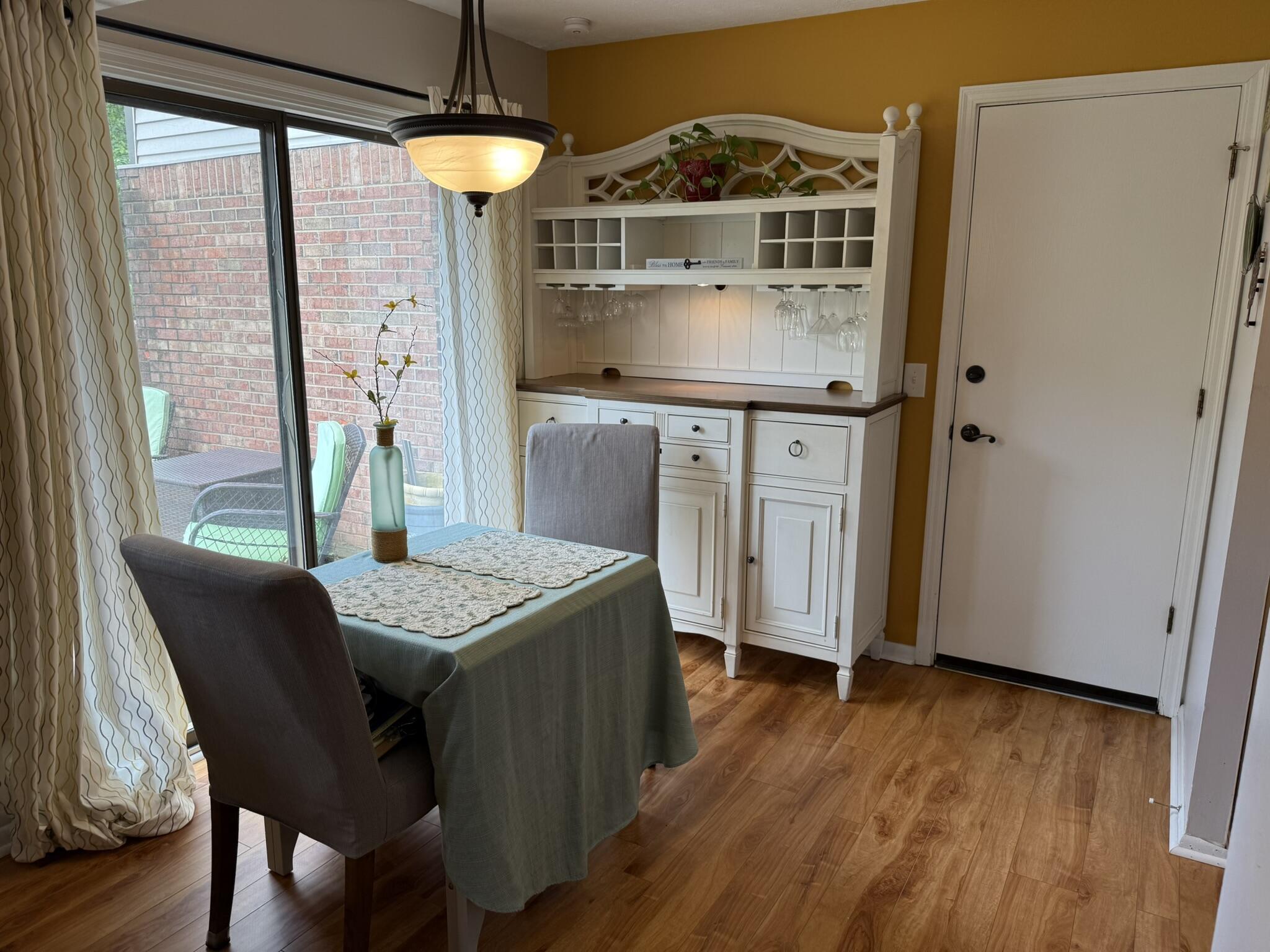 2813 Dry Ridge Court